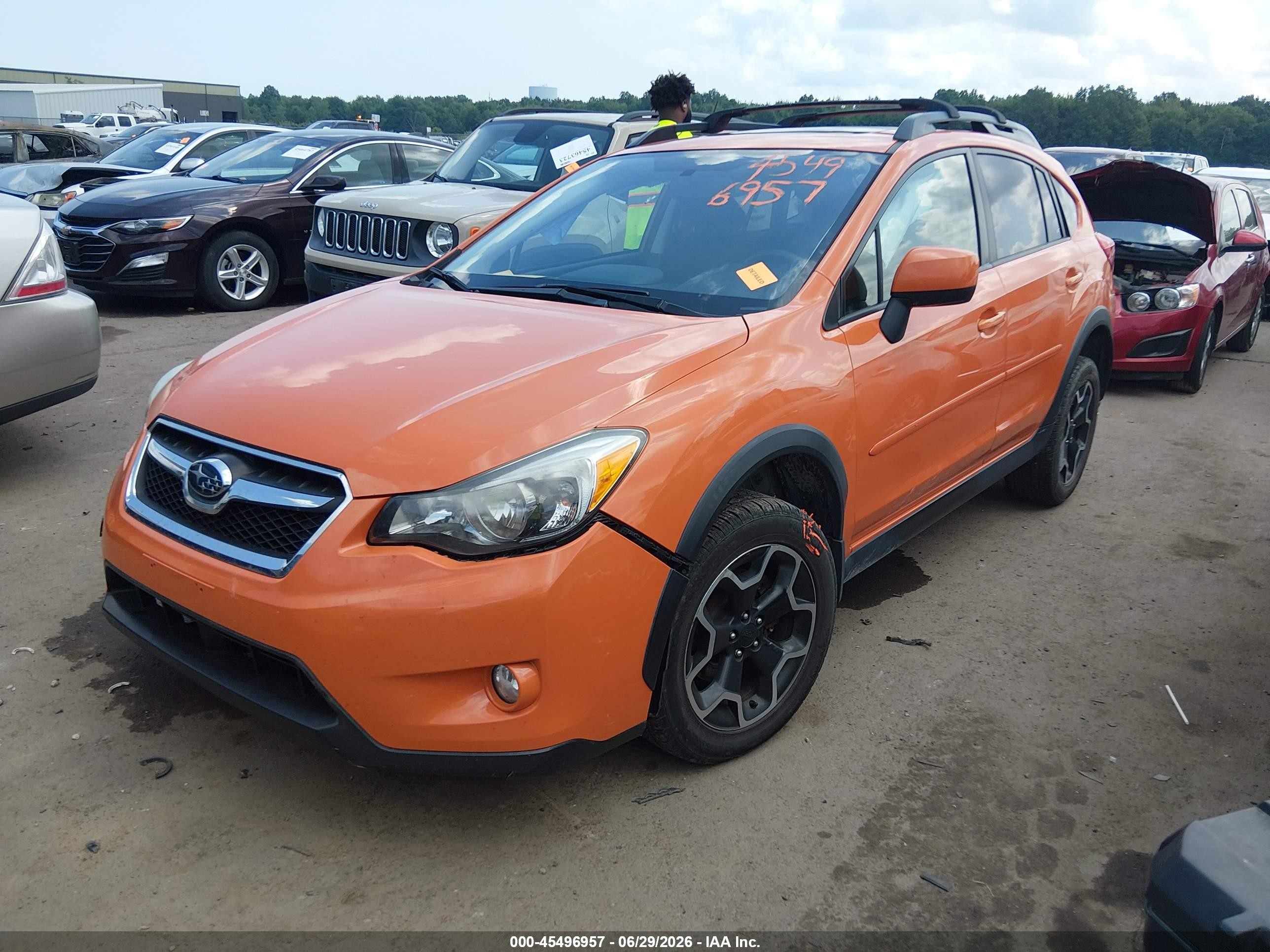 2014 Subaru Xv Crosstrek 2.0i Premium Orange vin: JF2GPAVC9E8240547
