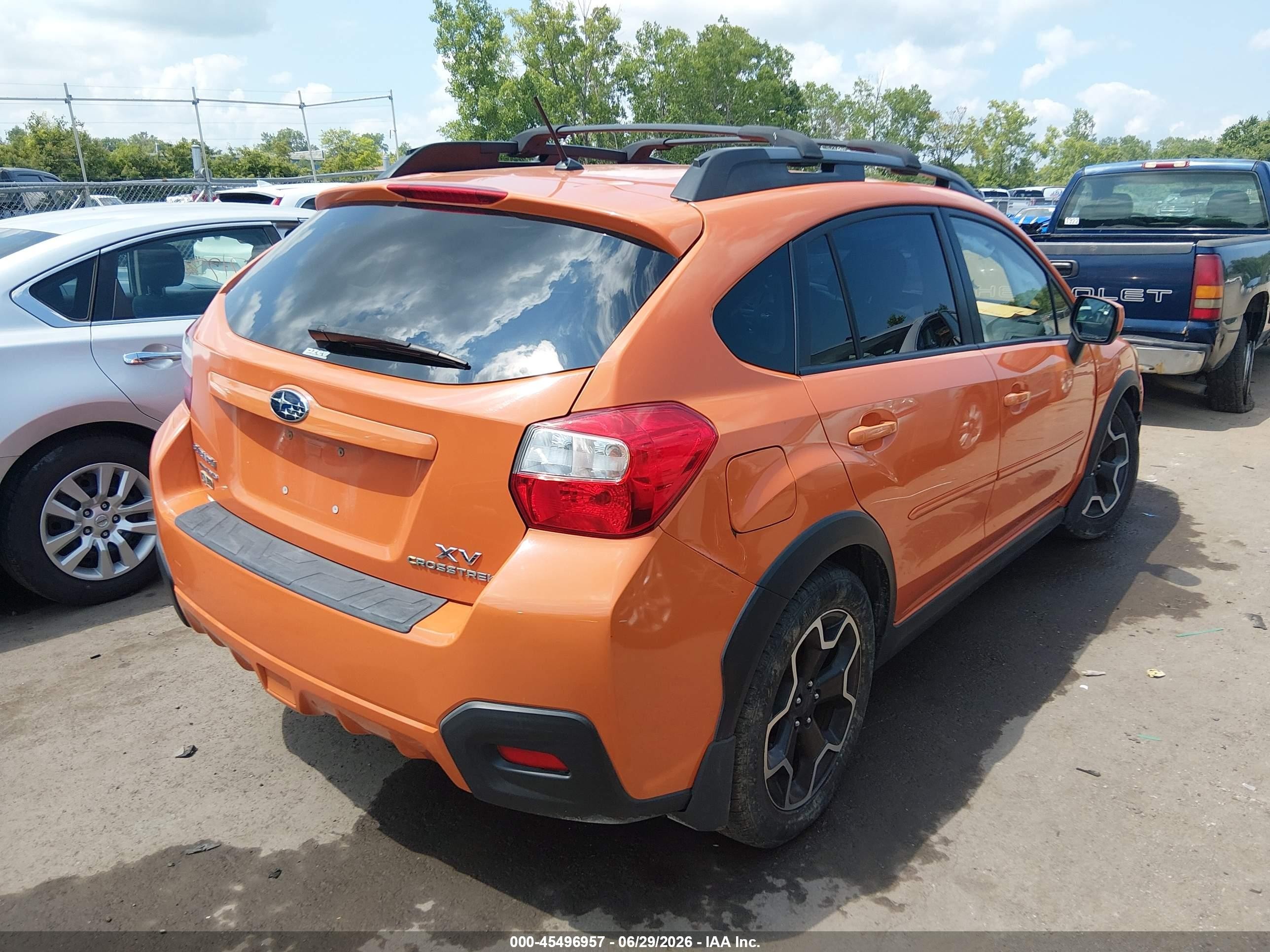 2014 Subaru Xv Crosstrek 2.0i Premium Orange vin: JF2GPAVC9E8240547