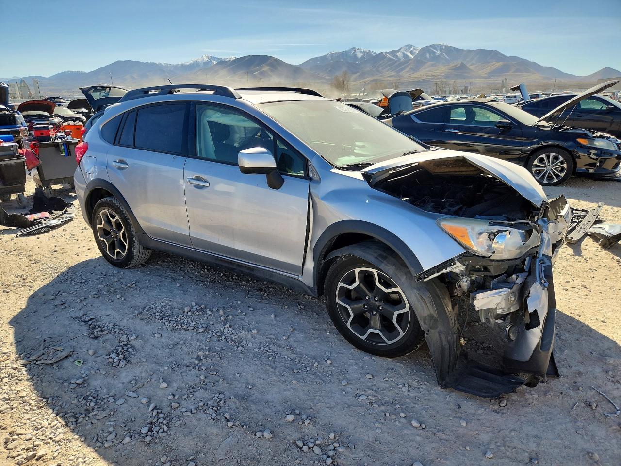 2014 Subaru Xv Crosstrek 2.0 Premium Silver vin: JF2GPAVC9E8318177