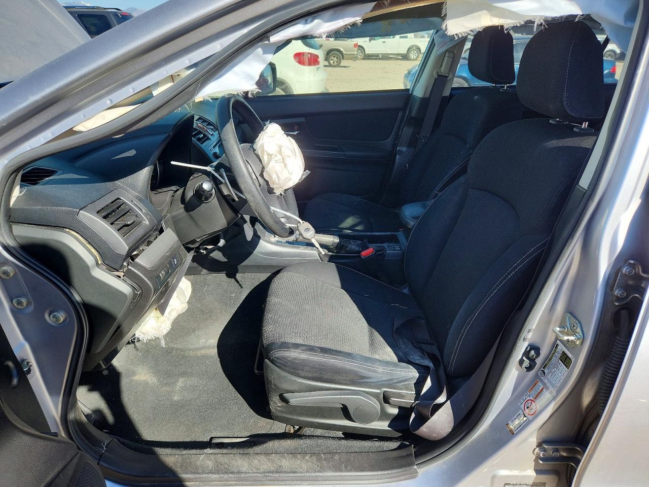 2014 Subaru Xv Crosstrek 2.0 Premium Silver vin: JF2GPAVC9E8318177
