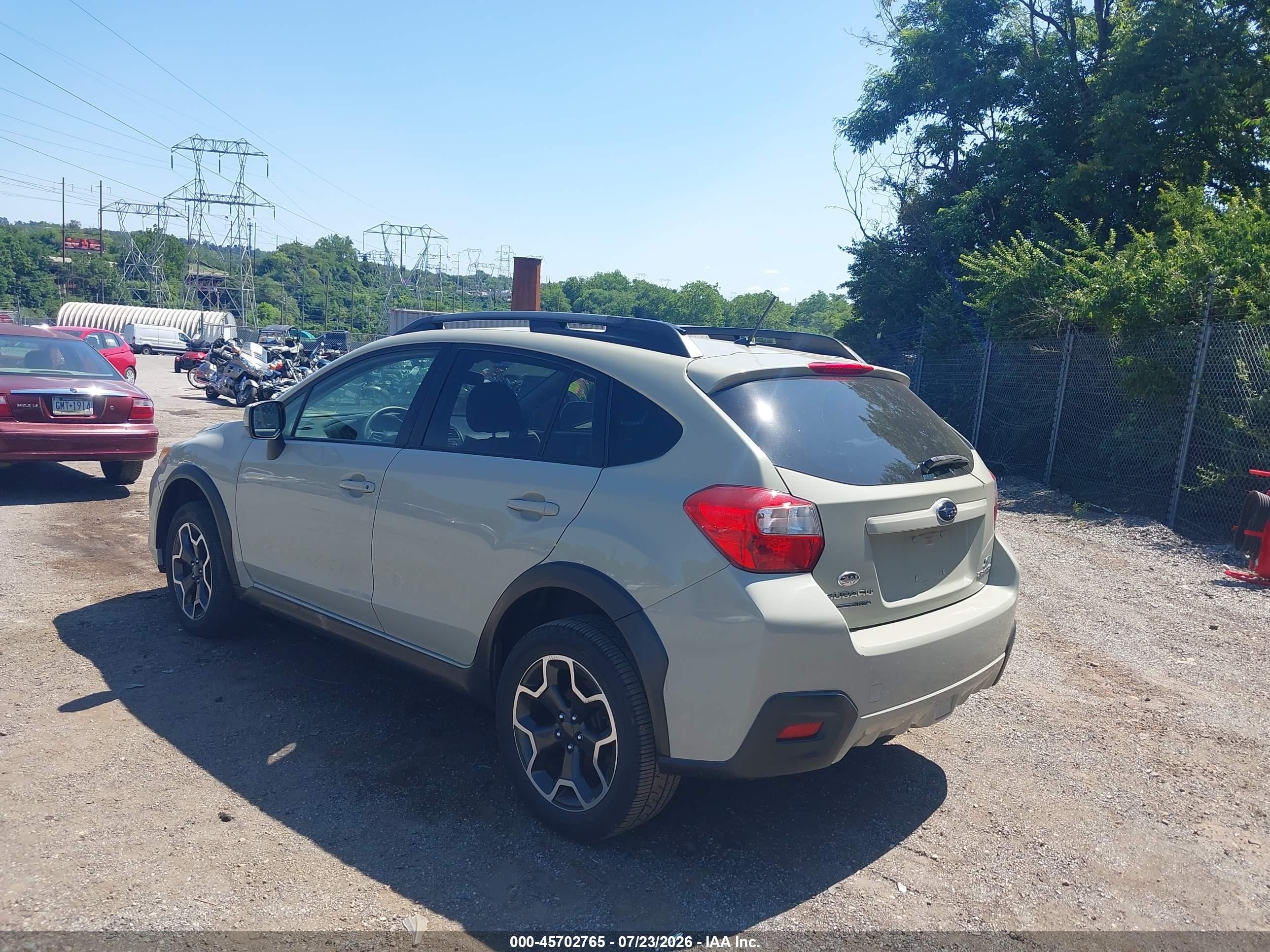 2013 Subaru Xv Crosstrek 2.0i Premium Cream vin: JF2GPAVCXD2852791