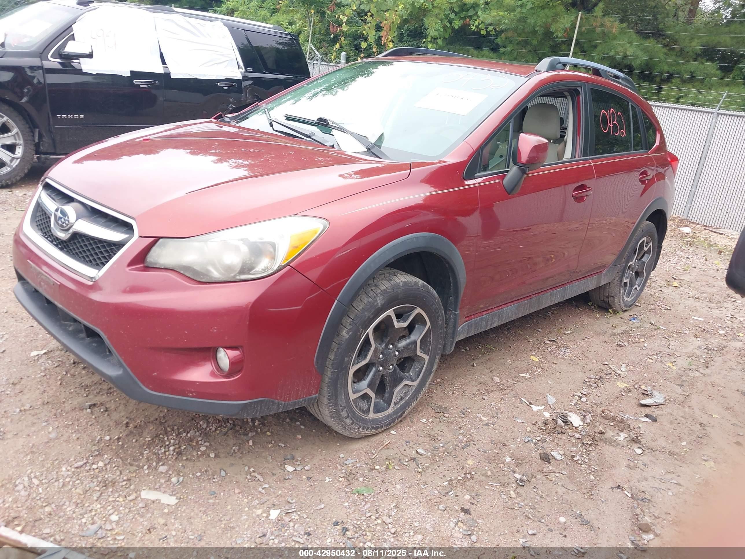 2014 Subaru Xv Crosstrek 2.0i Premium Maroon vin: JF2GPAVCXE8225216