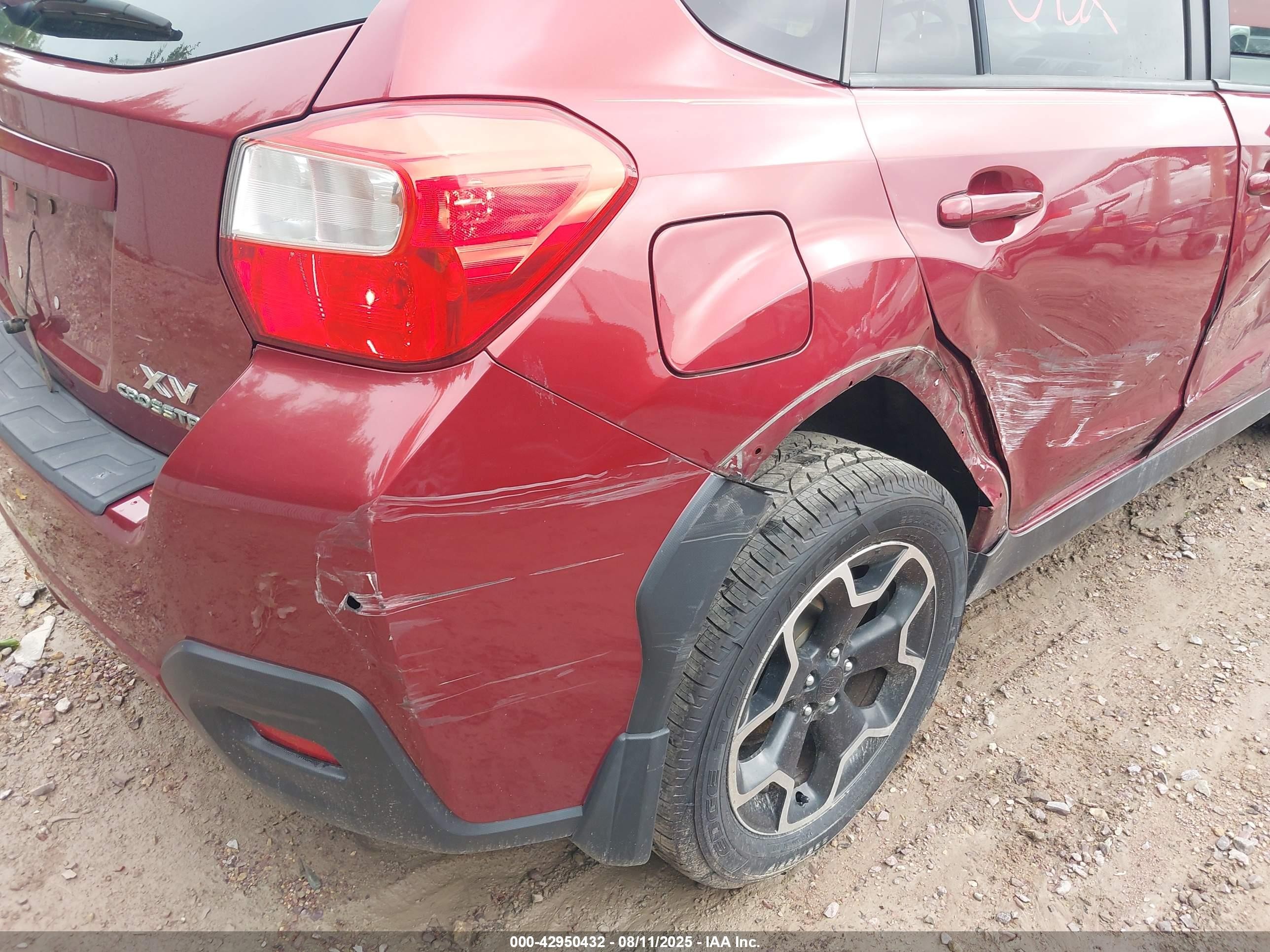2014 Subaru Xv Crosstrek 2.0i Premium Maroon vin: JF2GPAVCXE8225216