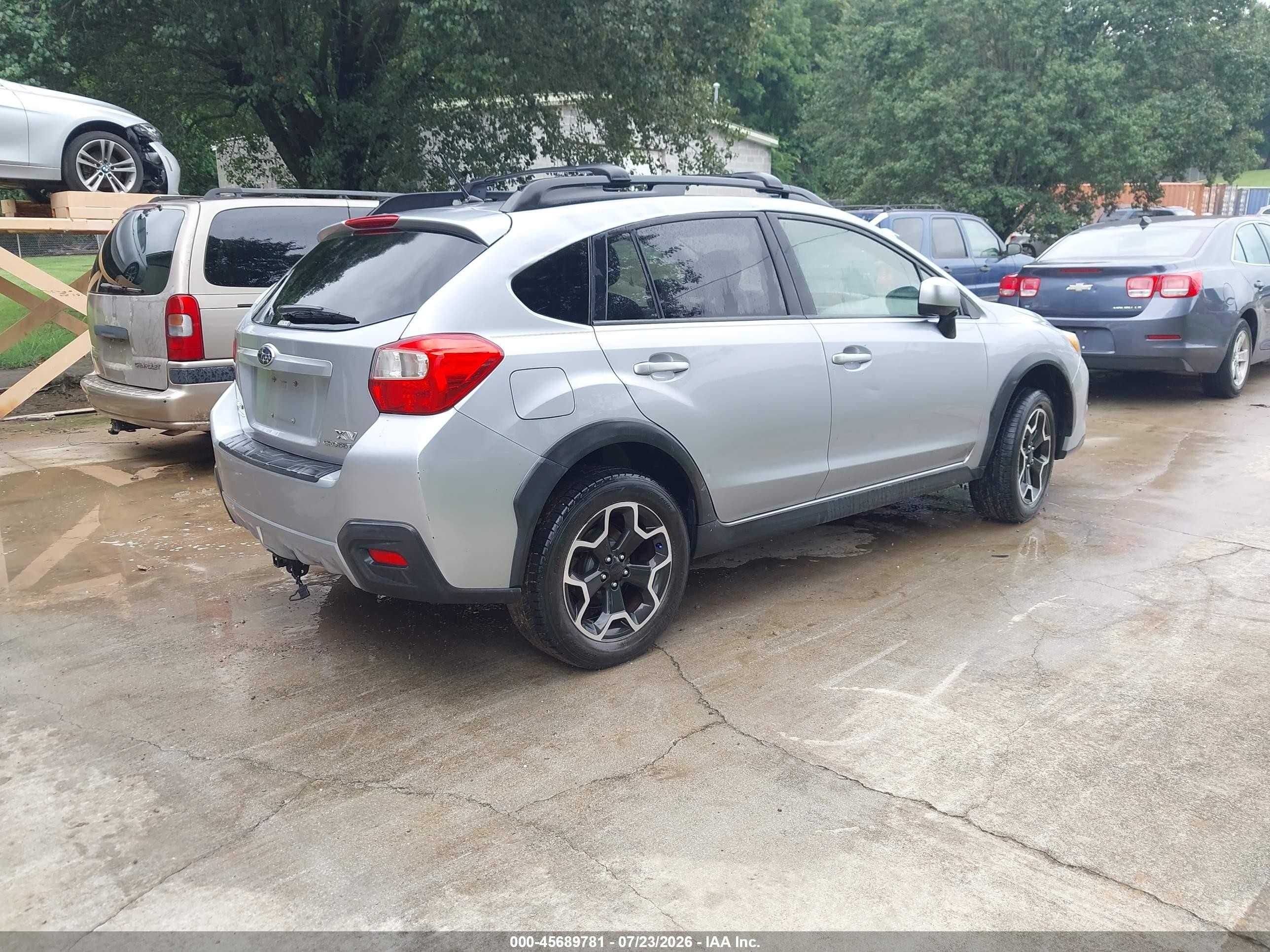 2014 Subaru Xv Crosstrek 2.0i Premium Silver vin: JF2GPAVCXE8308998