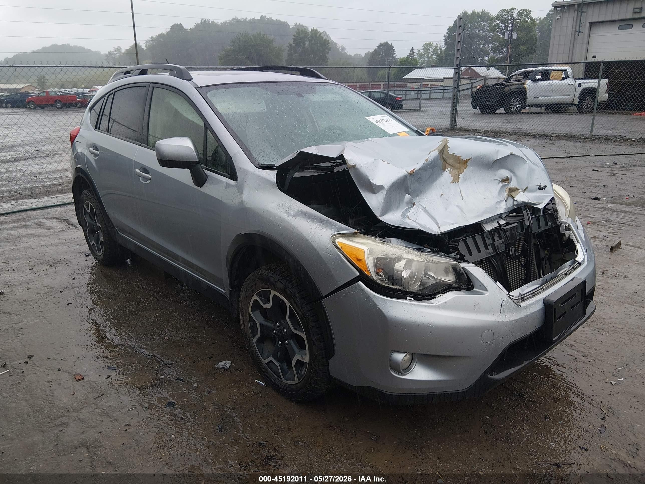 2014 Subaru Xv Crosstrek 2.0i Premium Silver vin: JF2GPAVCXE8348143