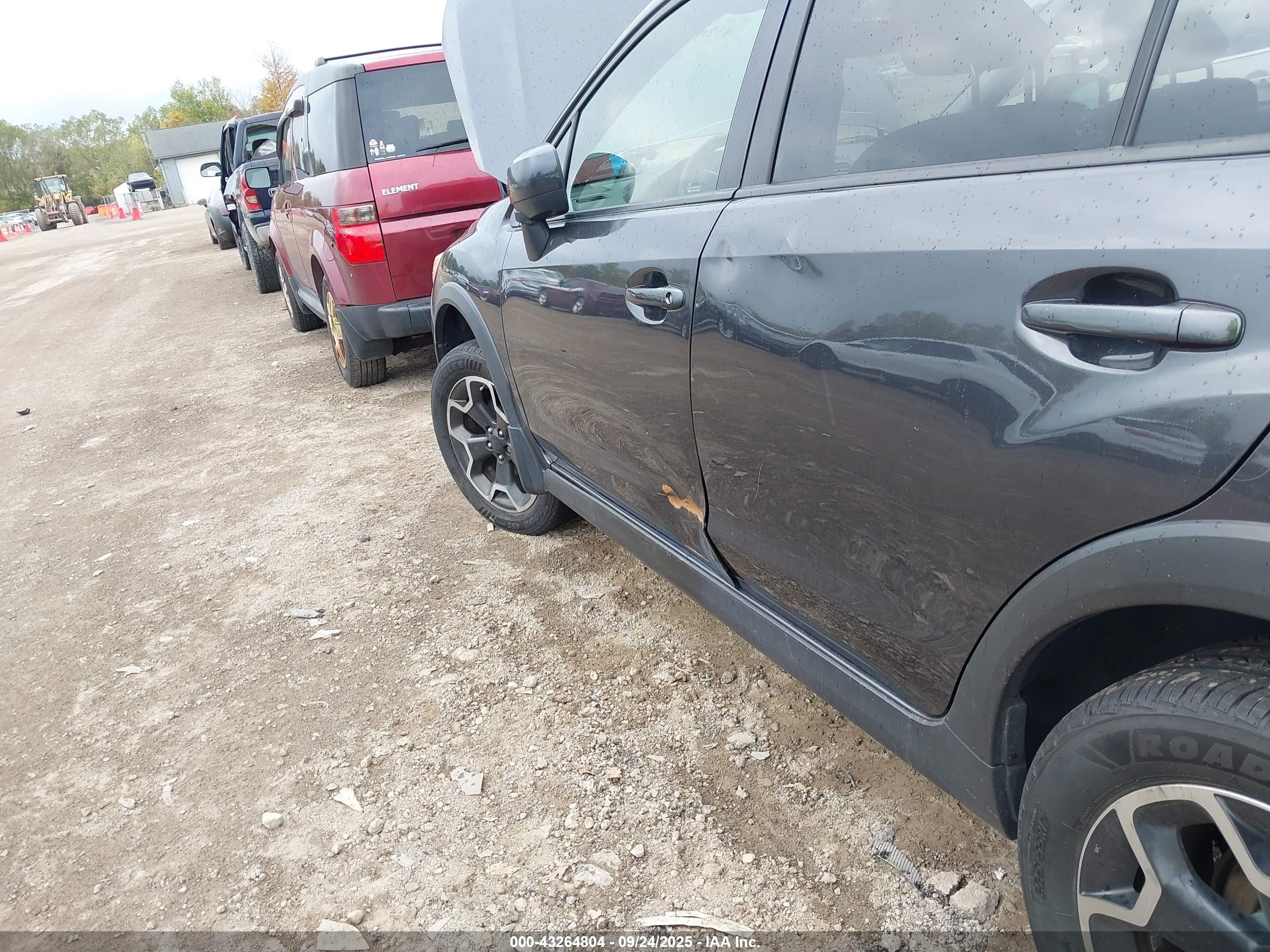 2014 Subaru Xv Crosstrek 2.0i Premium Gray vin: JF2GPAWC1E8209081