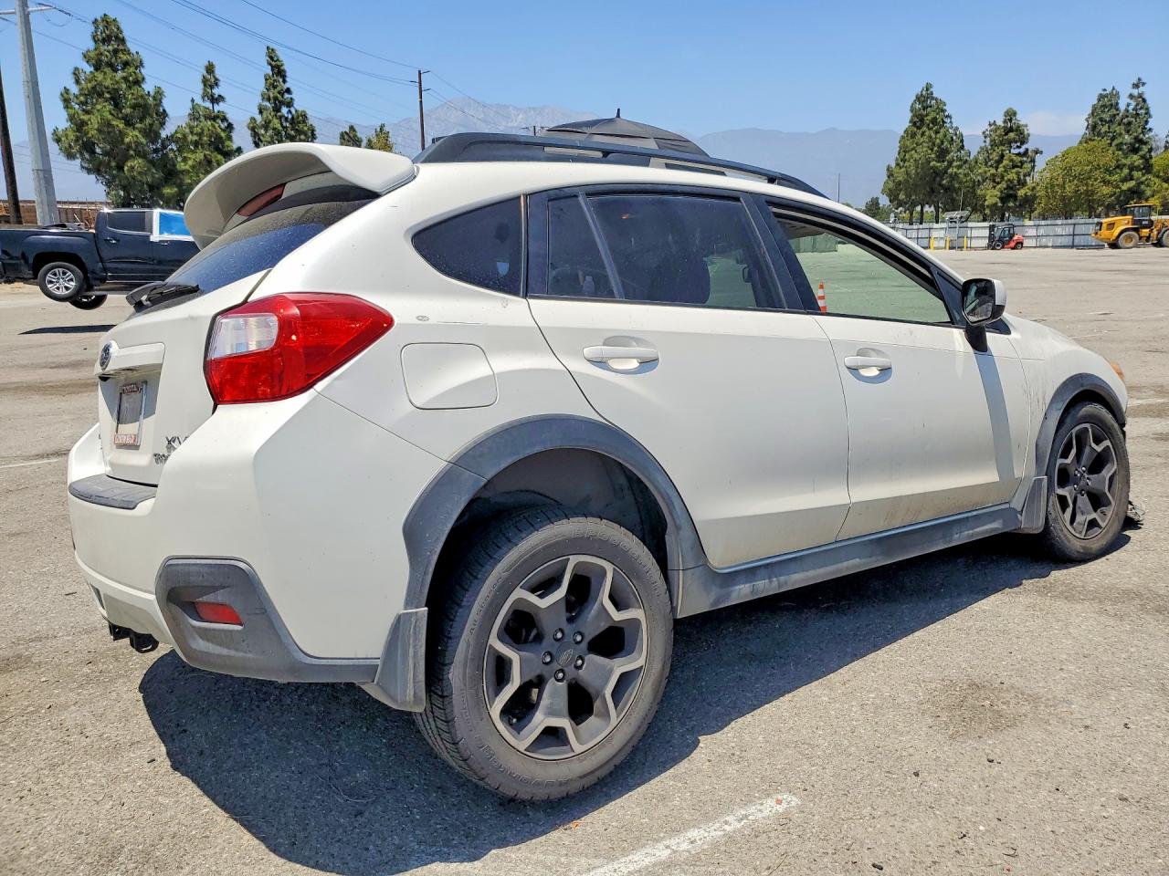 2014 Subaru Xv Crosstrek 2.0 Premium Beige vin: JF2GPAWC1E8218279
