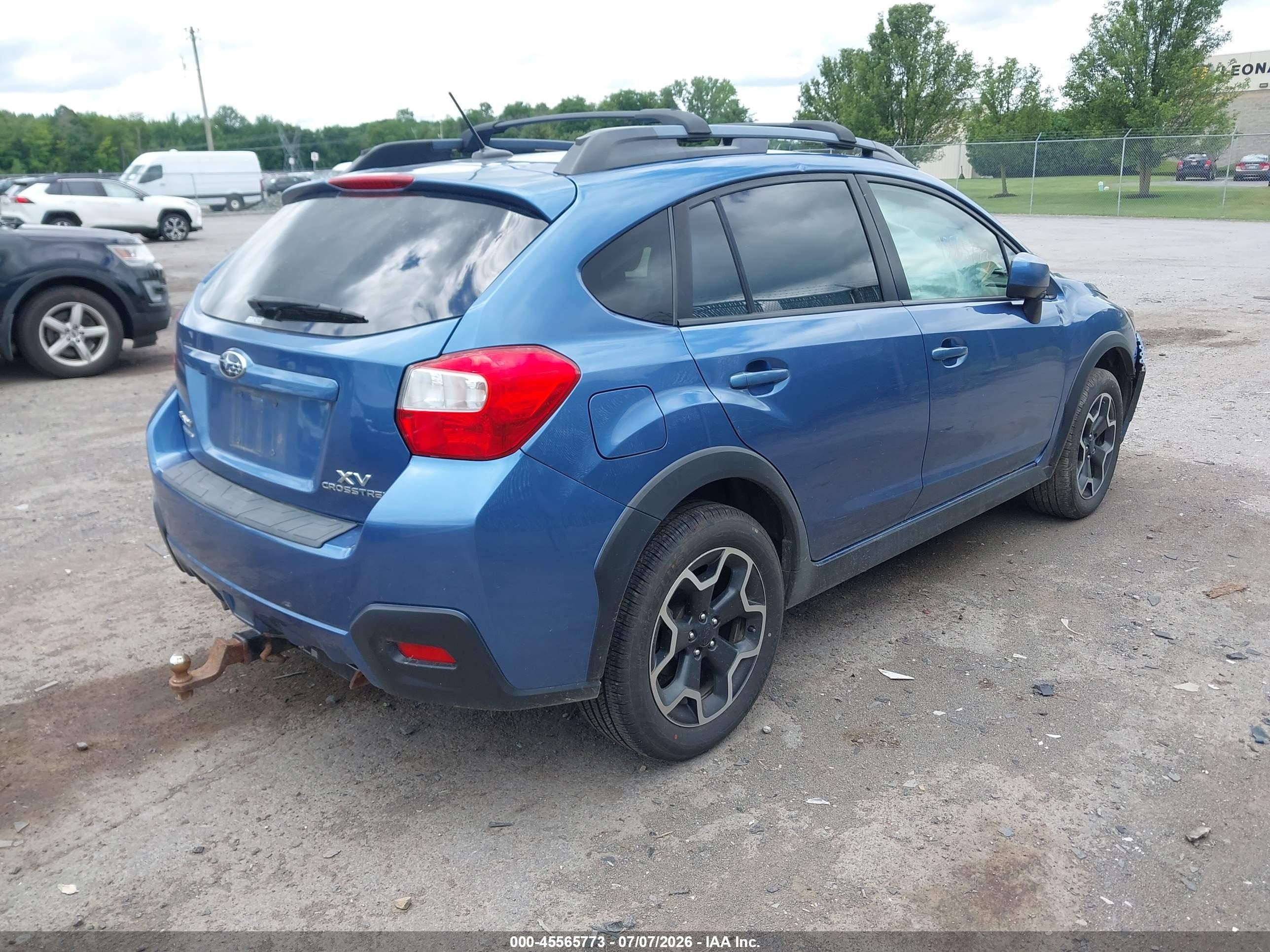 2014 Subaru Xv Crosstrek 2.0i Premium Blue vin: JF2GPAWC1E8270821