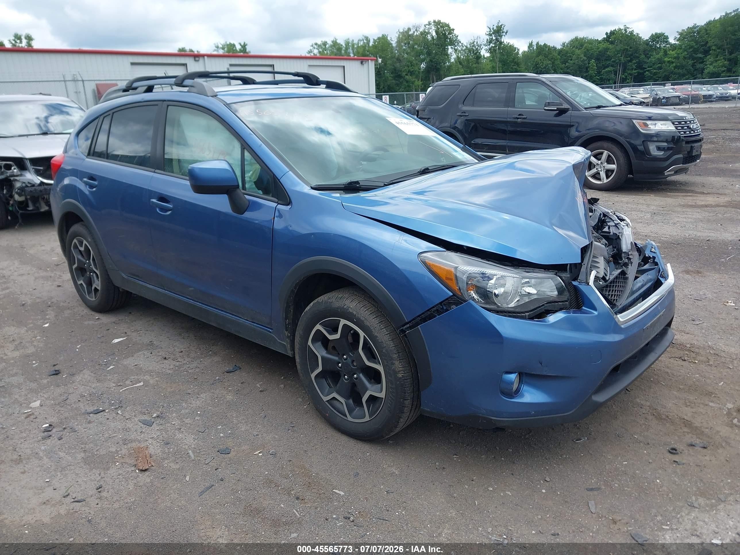 2014 Subaru Xv Crosstrek 2.0i Premium Blue vin: JF2GPAWC1E8270821