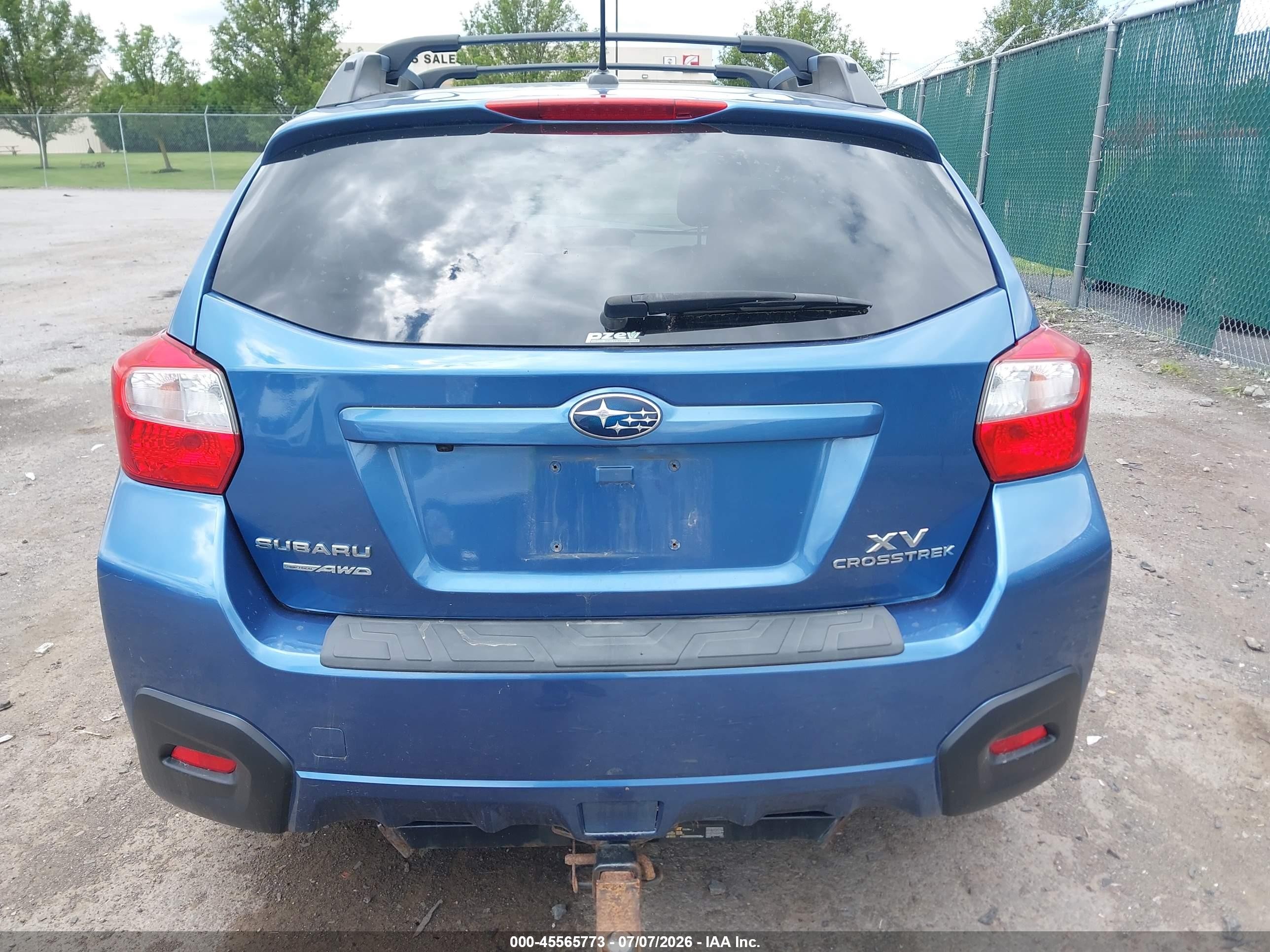 2014 Subaru Xv Crosstrek 2.0i Premium Blue vin: JF2GPAWC1E8270821