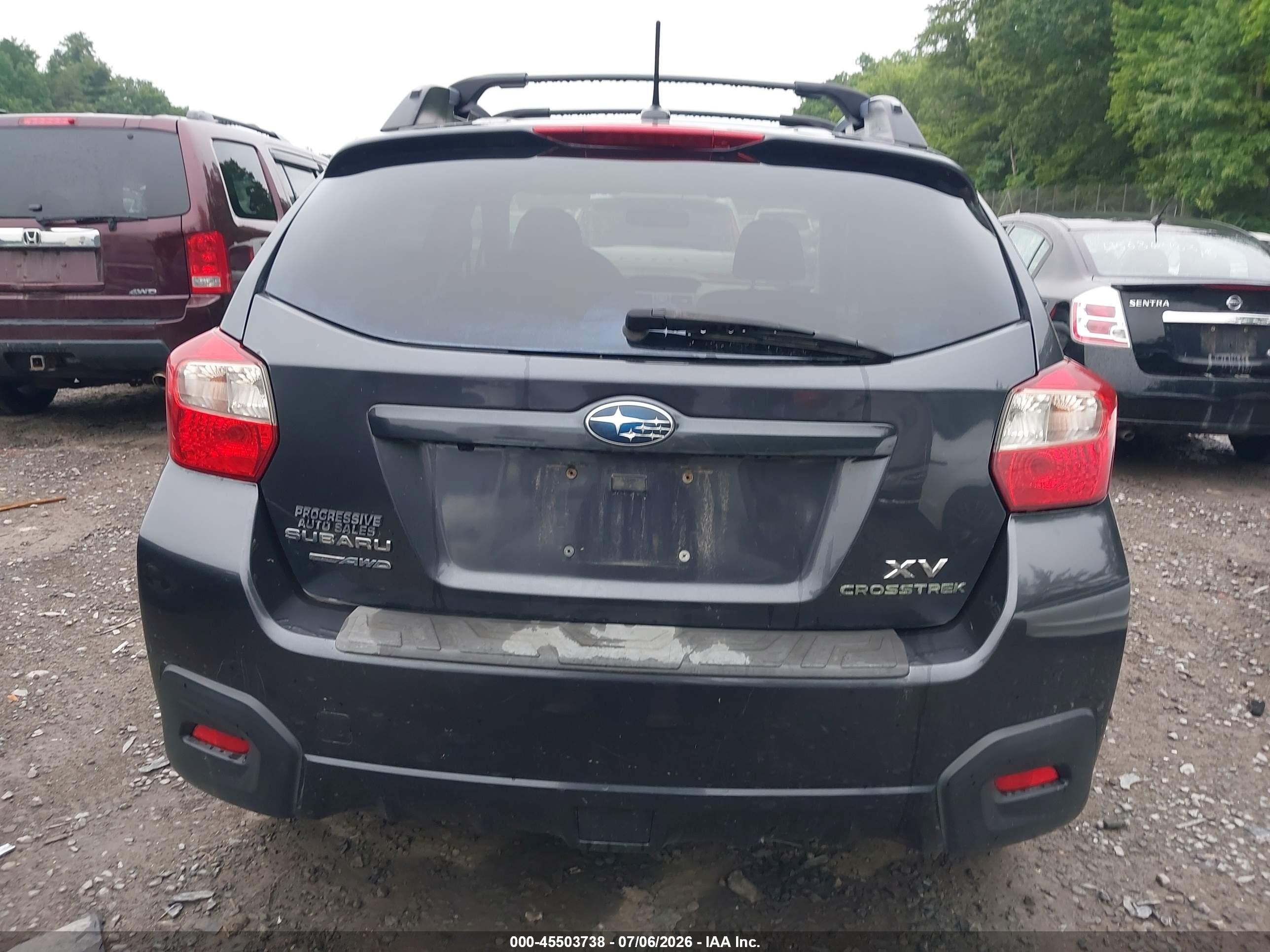 2014 Subaru Xv Crosstrek 2.0i Premium Gray vin: JF2GPAWC2E8204469
