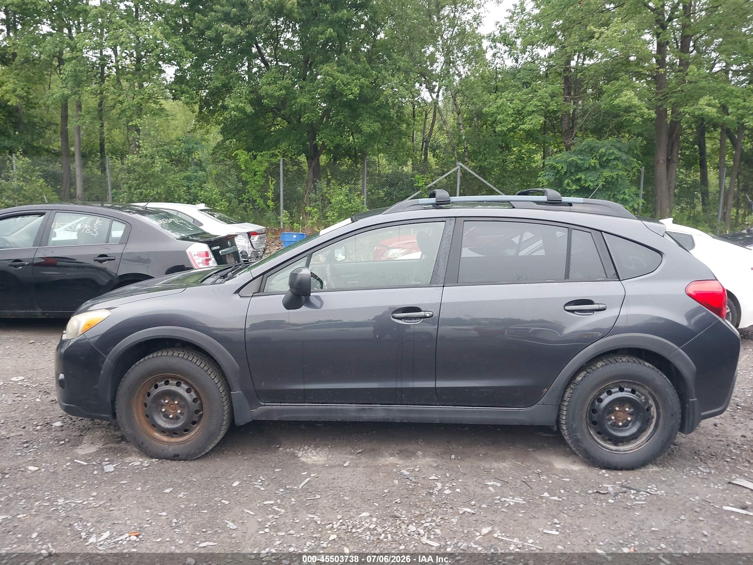 2014 Subaru Xv Crosstrek 2.0i Premium Gray vin: JF2GPAWC2E8204469