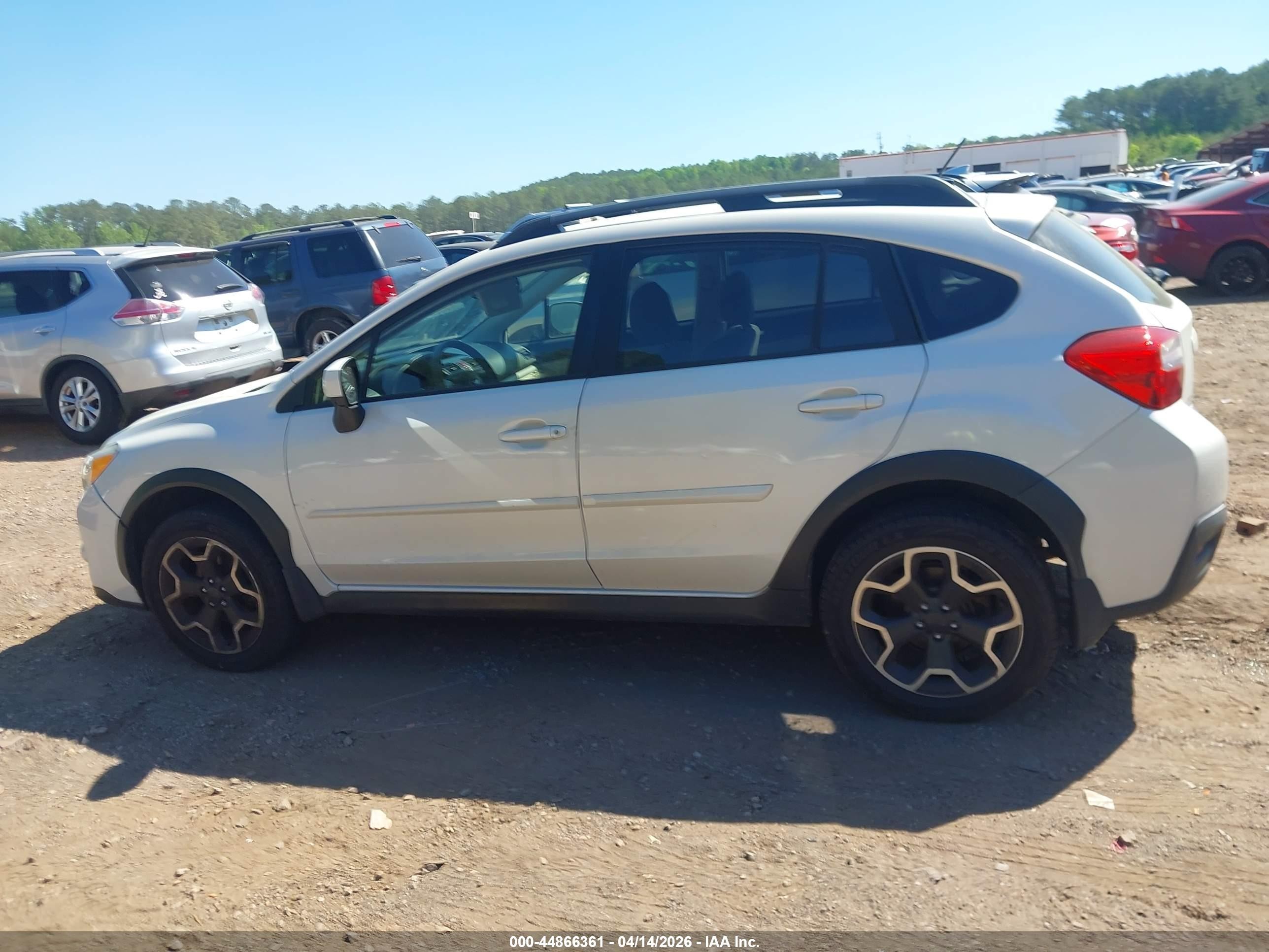 2014 Subaru Xv Crosstrek 2.0i Premium White vin: JF2GPAWC5E8277304