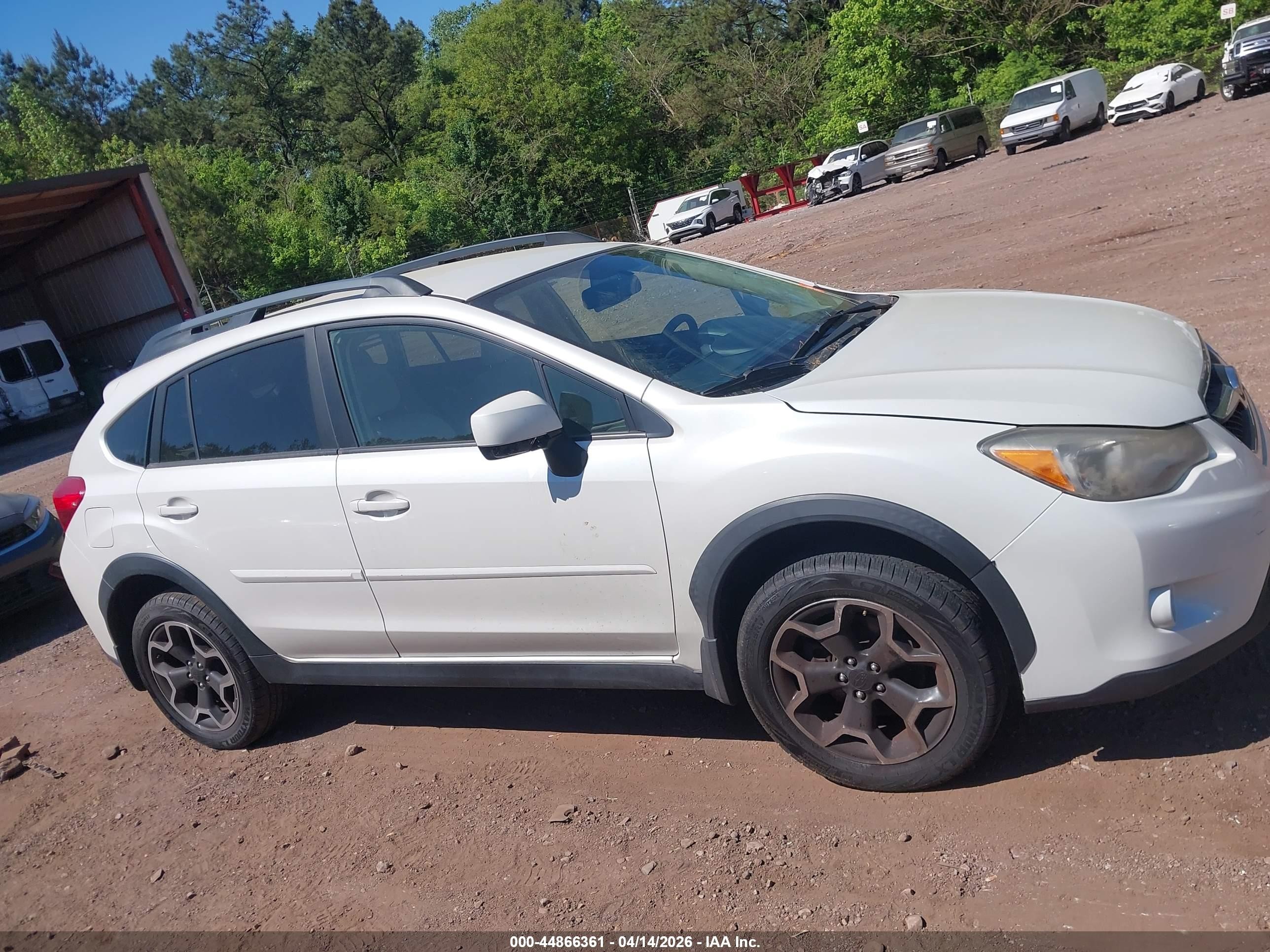 2014 Subaru Xv Crosstrek 2.0i Premium White vin: JF2GPAWC5E8277304