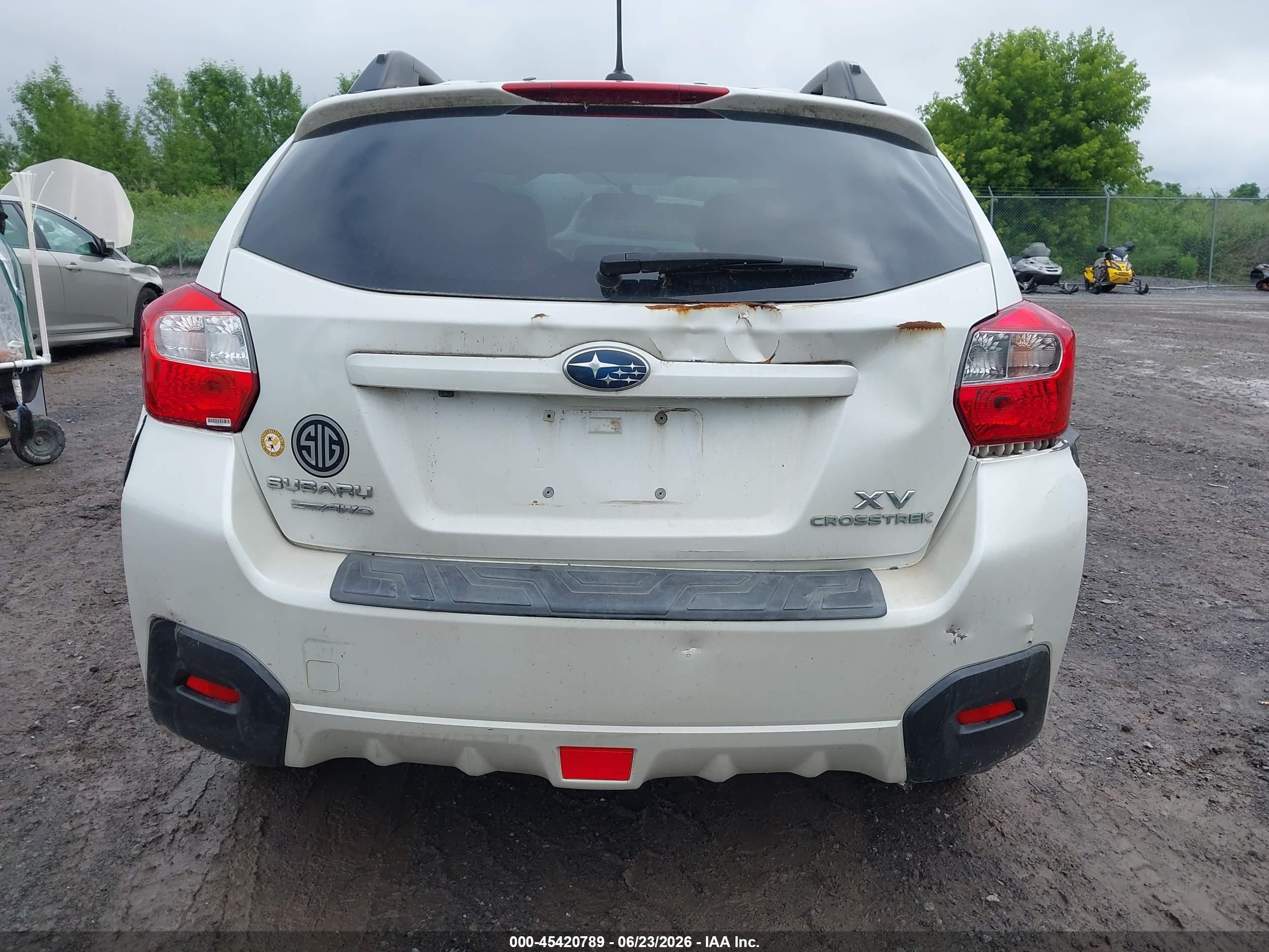 2013 Subaru Xv Crosstrek 2.0i Premium White vin: JF2GPAWC6D2861843
