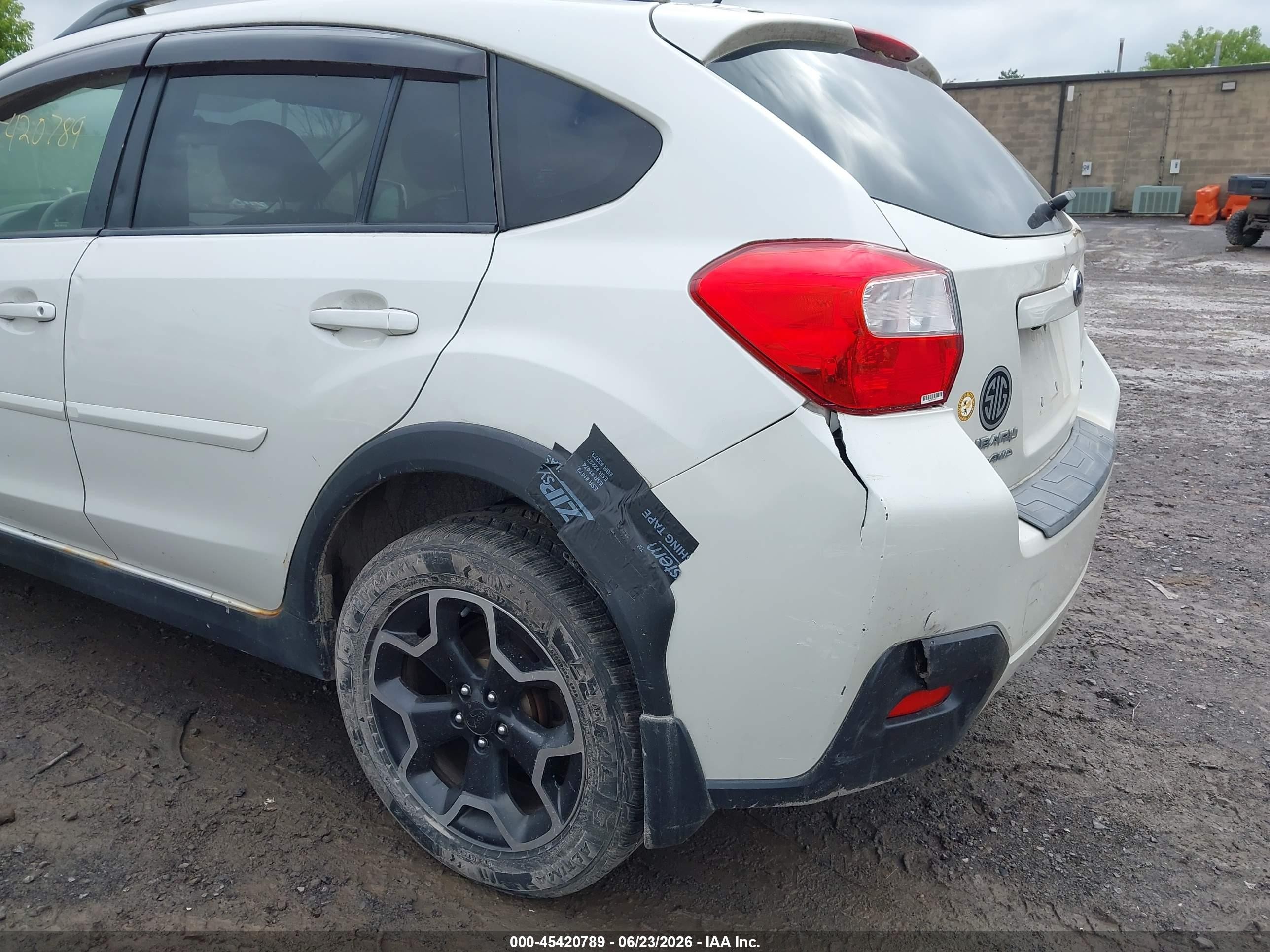 2013 Subaru Xv Crosstrek 2.0i Premium White vin: JF2GPAWC6D2861843