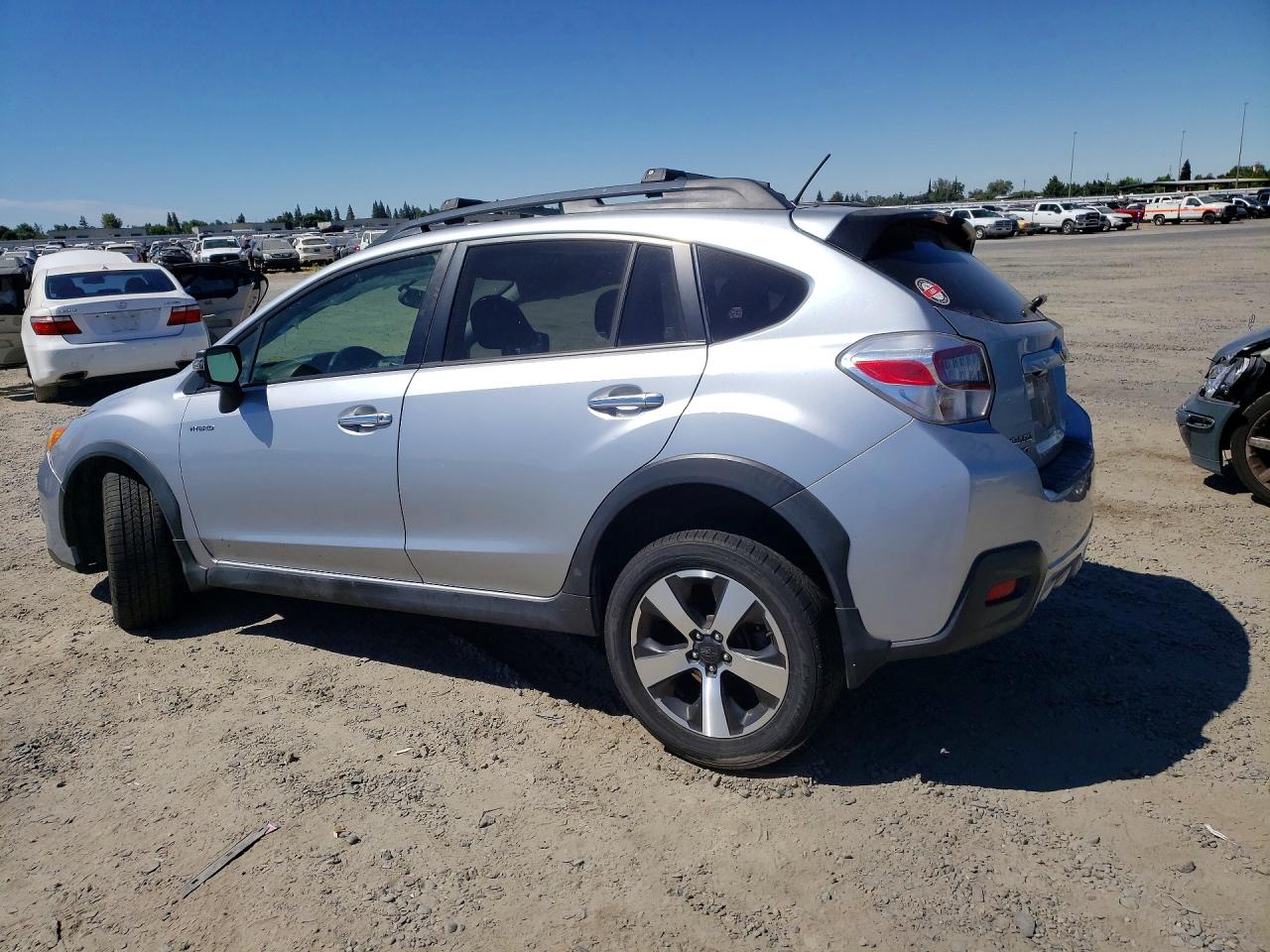 2015 Subaru Xv Crosstrek 2.0i Hybrid Silver vin: JF2GPBCC0FH256744