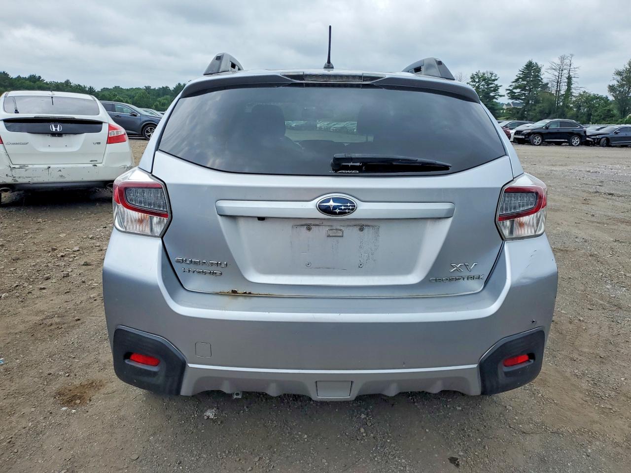 2014 Subaru Xv Crosstrek 2.0i Hybrid Silver vin: JF2GPBCC2EH275763