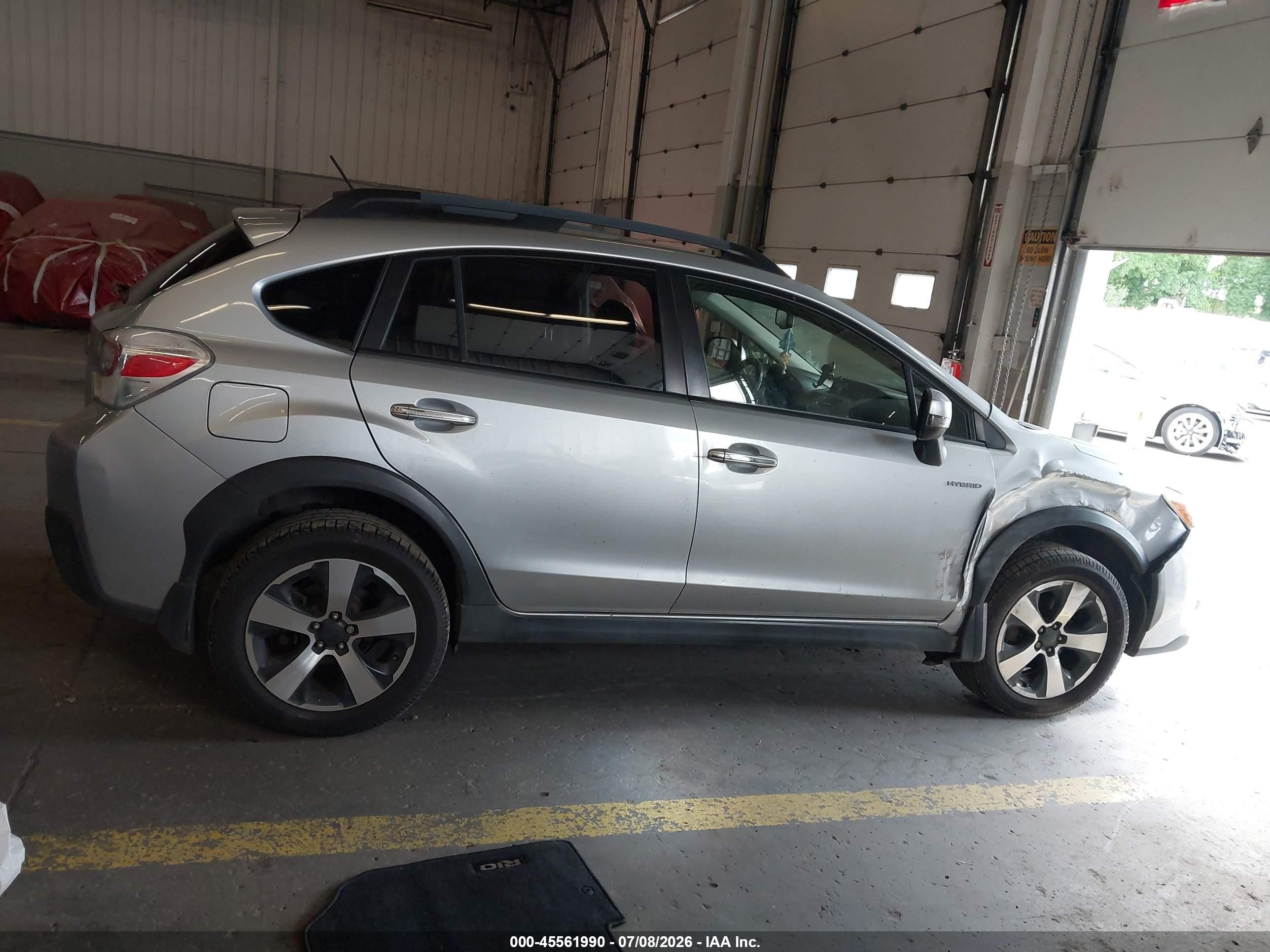 2014 Subaru Xv Crosstrek Hybrid 2.0i Серебряный vin: JF2GPBCC3EH226281
