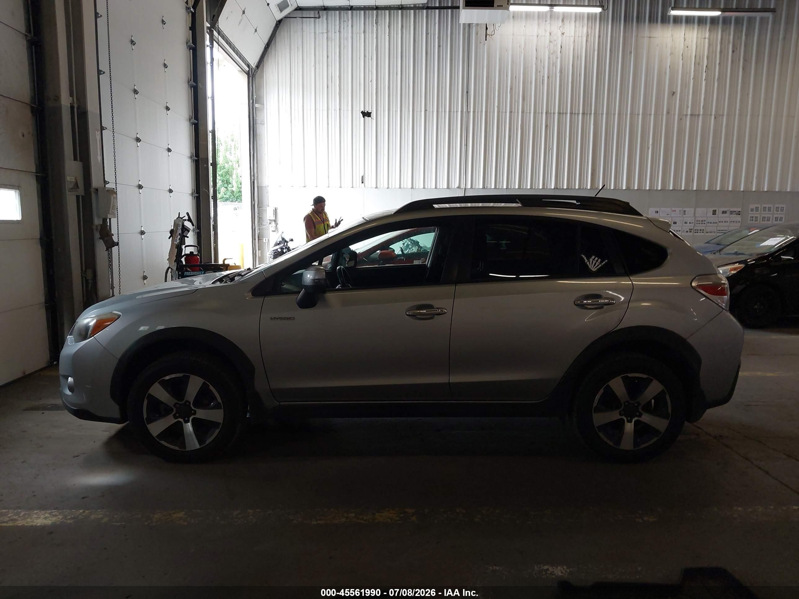 2014 Subaru Xv Crosstrek Hybrid 2.0i Серебряный vin: JF2GPBCC3EH226281