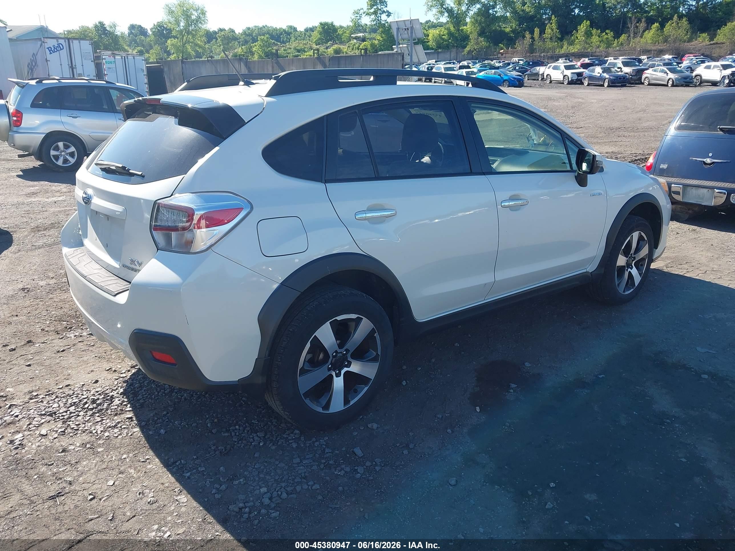 2015 Subaru Xv Crosstrek Hybrid   White vin: JF2GPBCC6FH252388