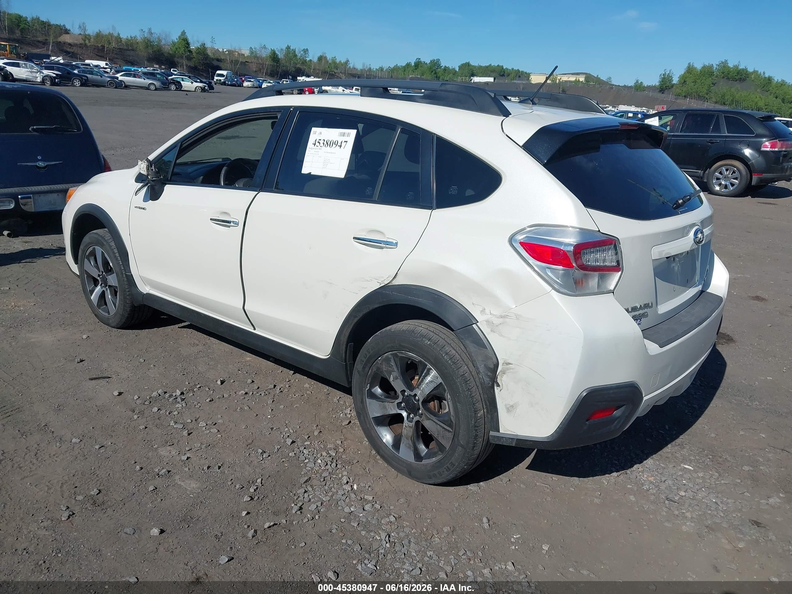 2015 Subaru Xv Crosstrek Hybrid   White vin: JF2GPBCC6FH252388