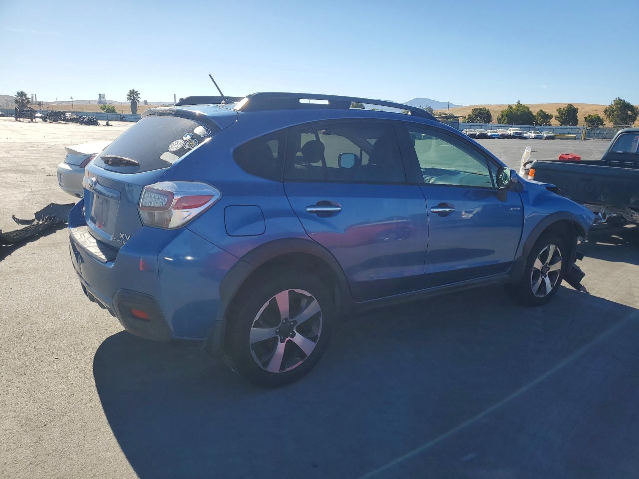 2014 Subaru Xv Crosstrek 2.0i Hybrid Blue vin: JF2GPBCC7EH264631