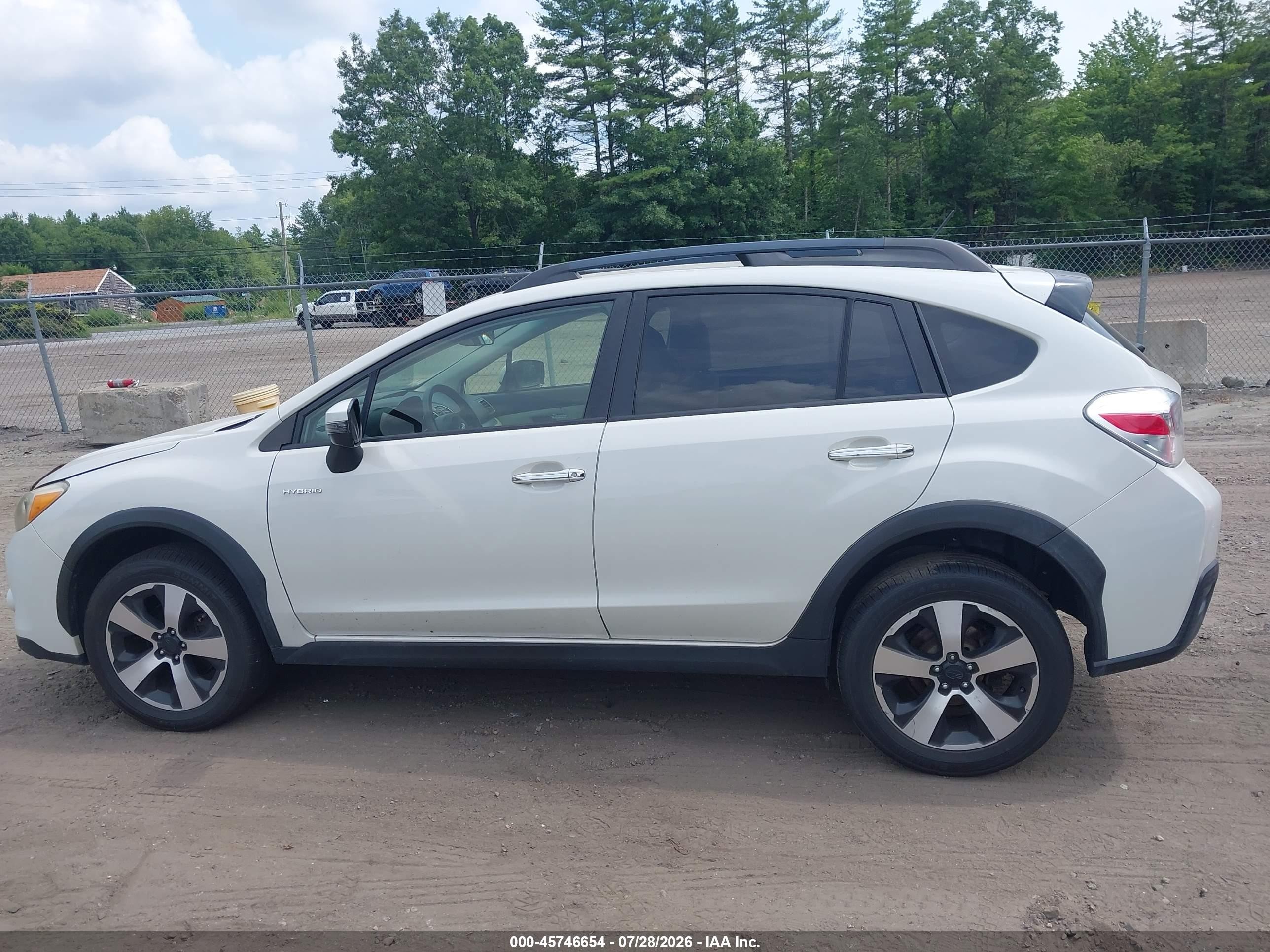 2015 Subaru Xv Crosstrek Hybrid Белый vin: JF2GPBCC9FH250554