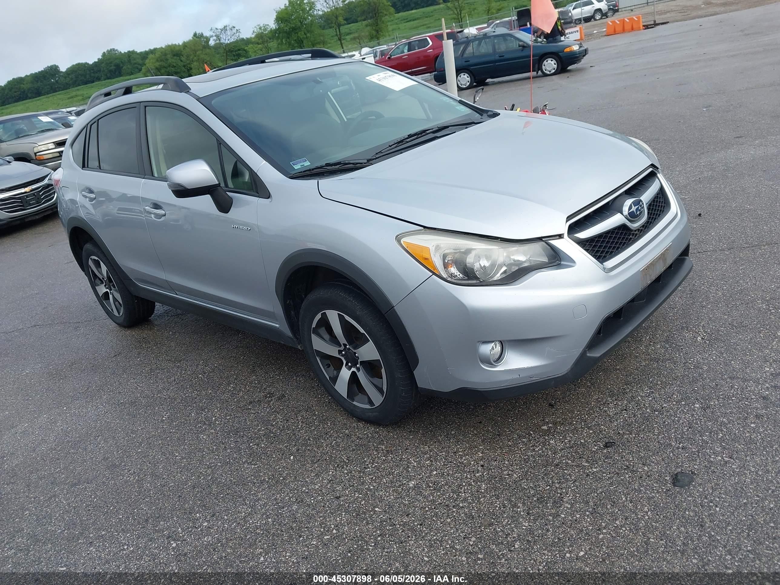 2014 Subaru Xv Crosstrek Hybrid 2.0i Touring Silver vin: JF2GPBKC2EH257930