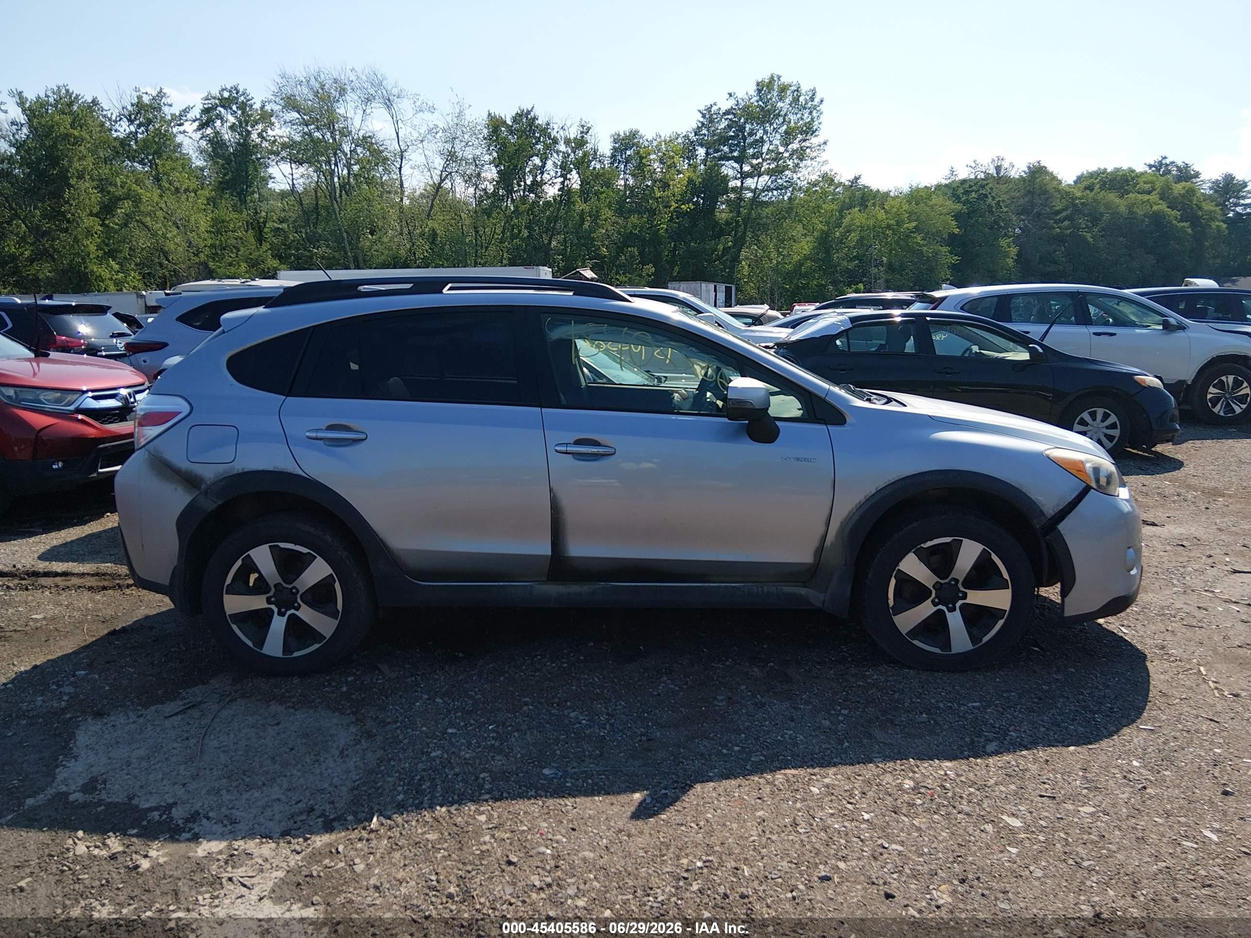 2014 Subaru Xv Crosstrek Hybrid 2.0i Touring Silver vin: JF2GPBKC2EH259967