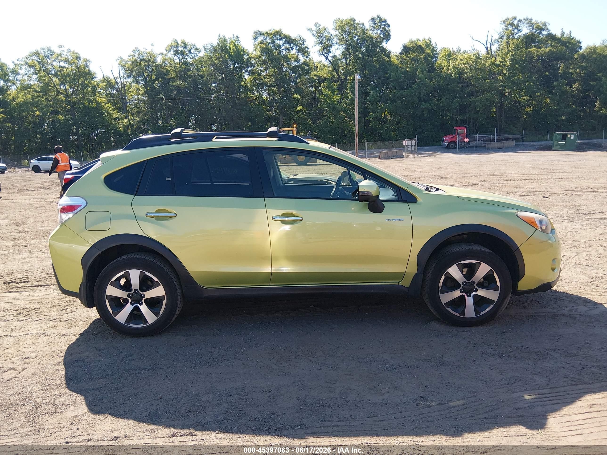 2014 Subaru Xv Crosstrek Hybrid 2.0i Touring Green vin: JF2GPBKC4EH239722