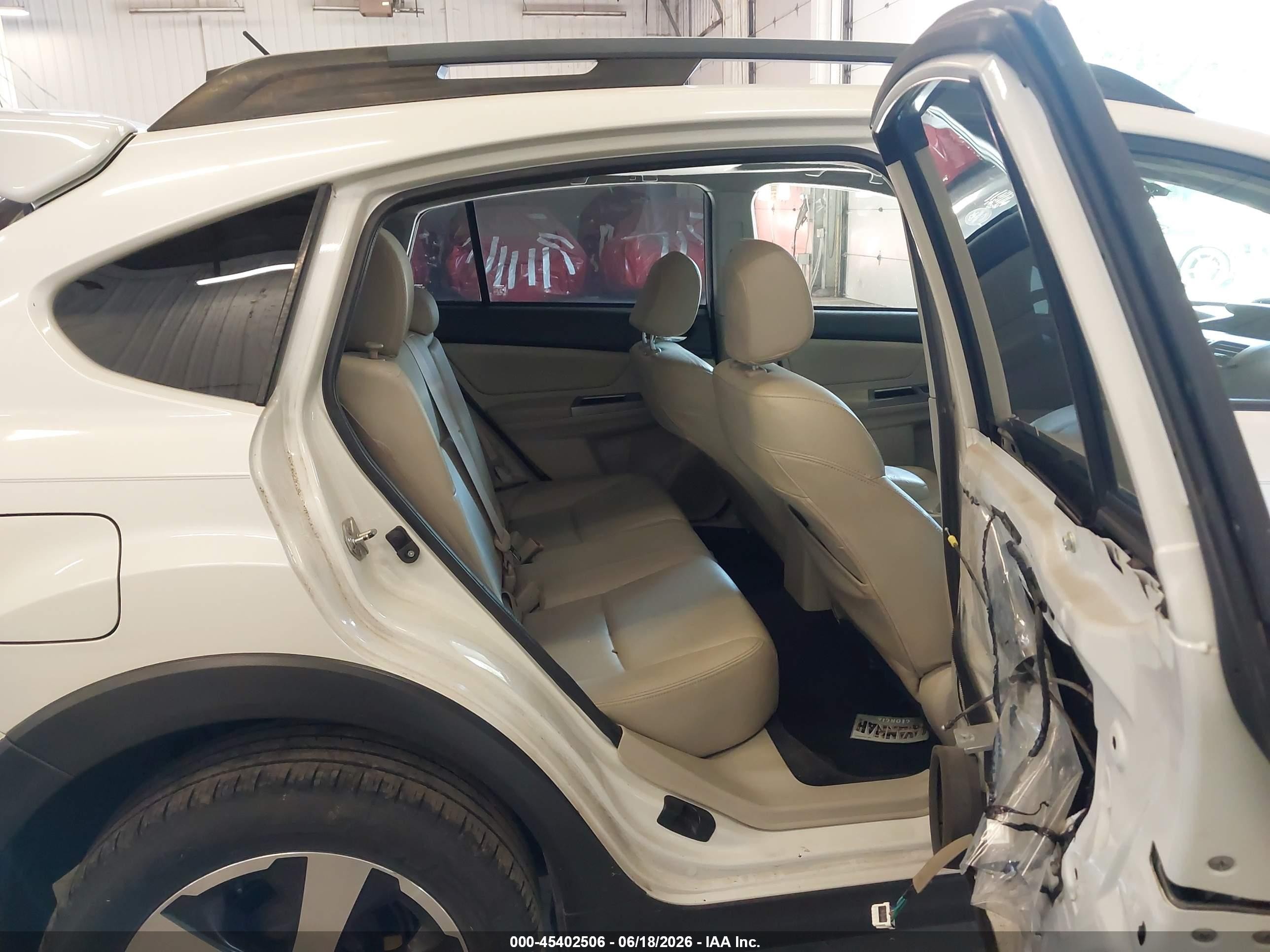 2014 Subaru Xv Crosstrek Hybrid 2.0i Touring White vin: JF2GPBKC5EH227000