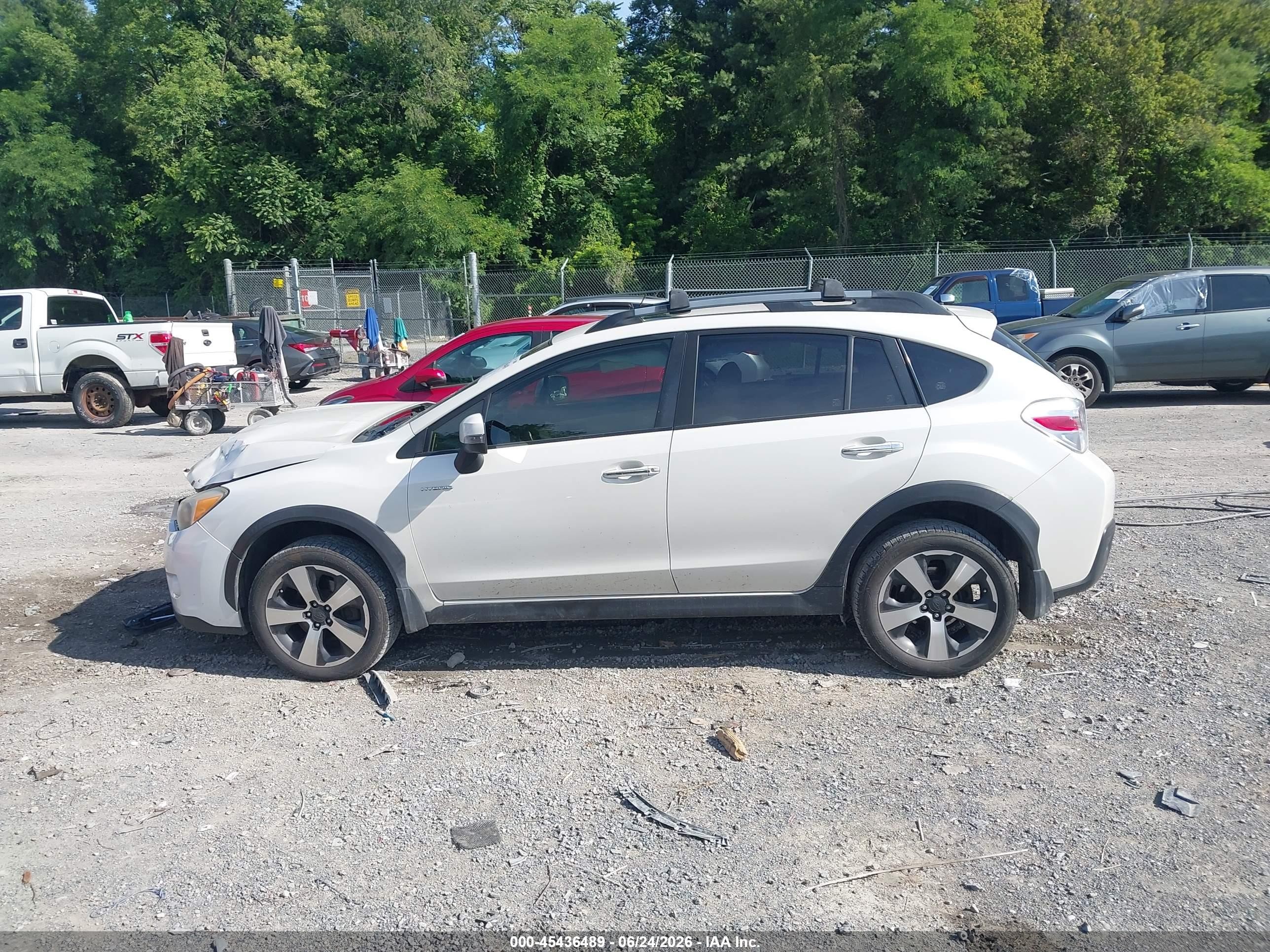 2014 Subaru Xv Crosstrek Hybrid 2.0i Touring White vin: JF2GPBKCXEH224612