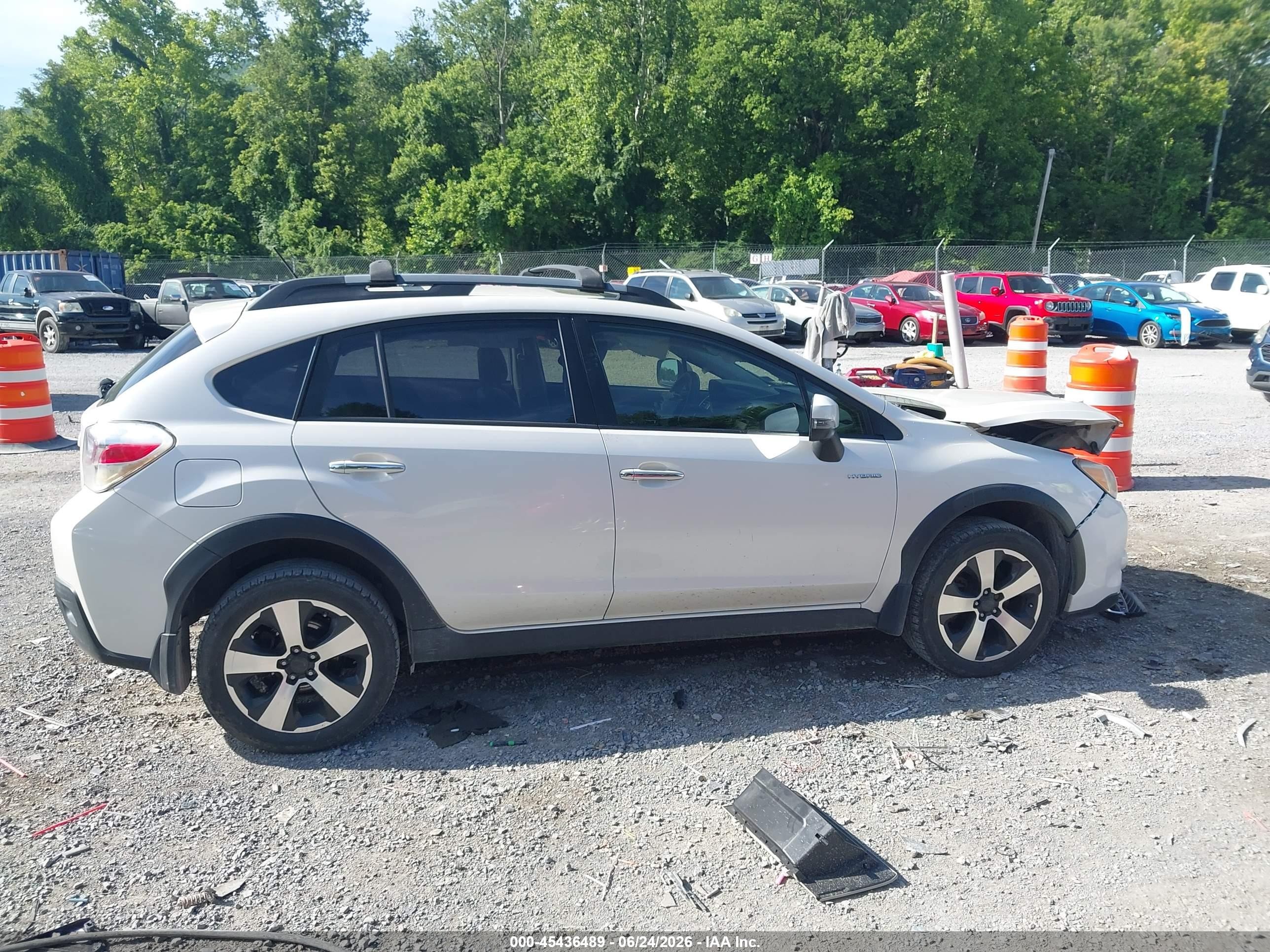 2014 Subaru Xv Crosstrek Hybrid 2.0i Touring White vin: JF2GPBKCXEH224612