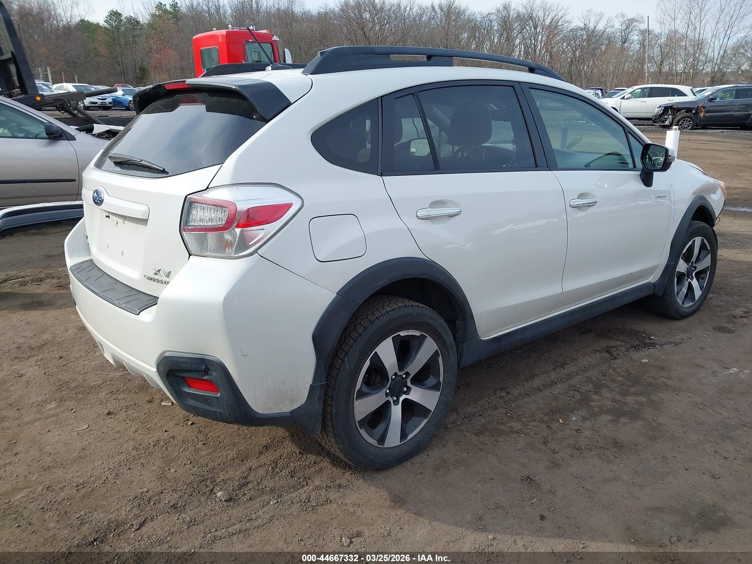 2015 Subaru Xv Crosstrek Hybrid Touring White vin: JF2GPBPC4FH244705