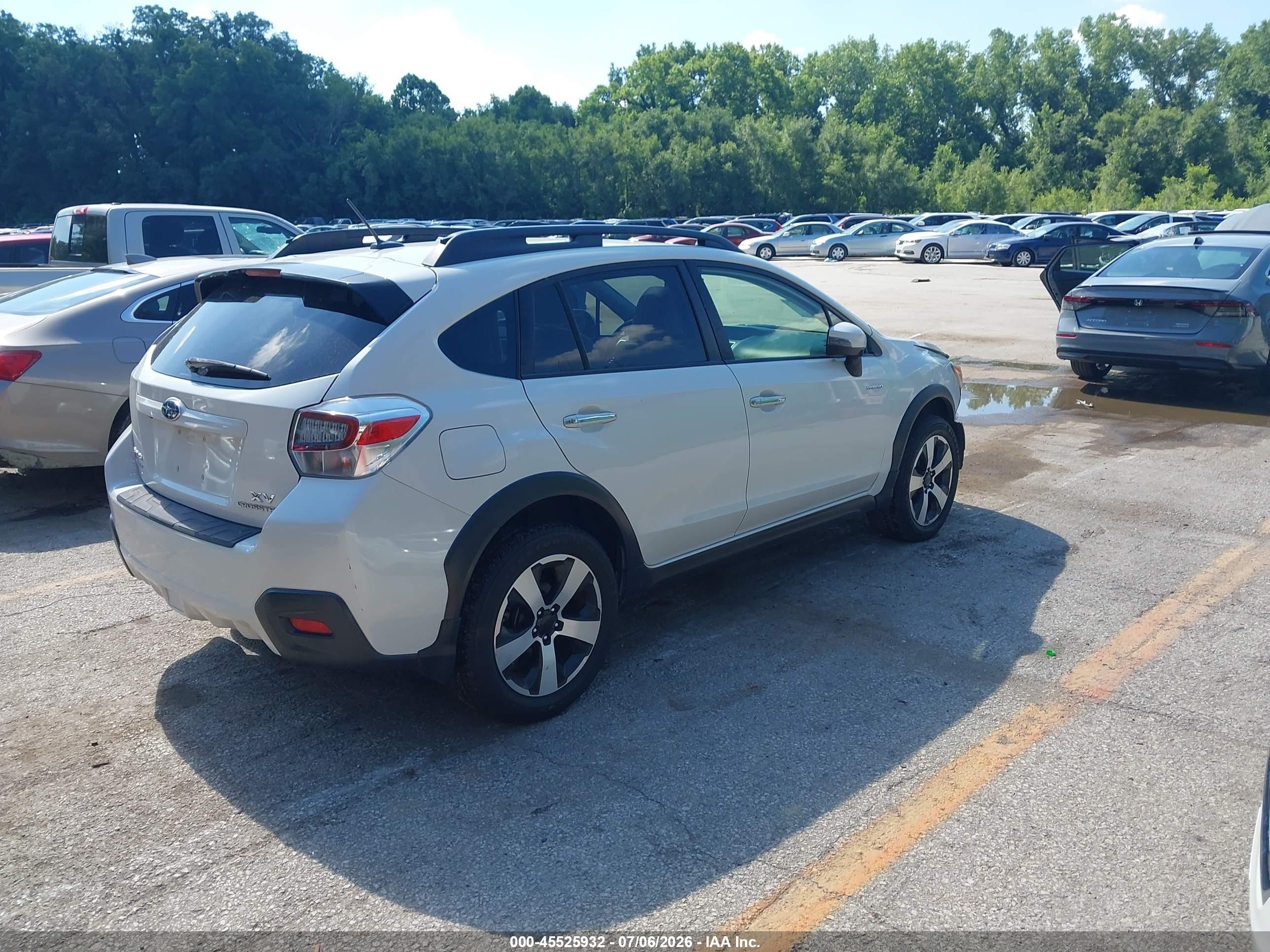 2015 Subaru Xv Crosstrek Hybrid Touring White vin: JF2GPBPCXFH227066