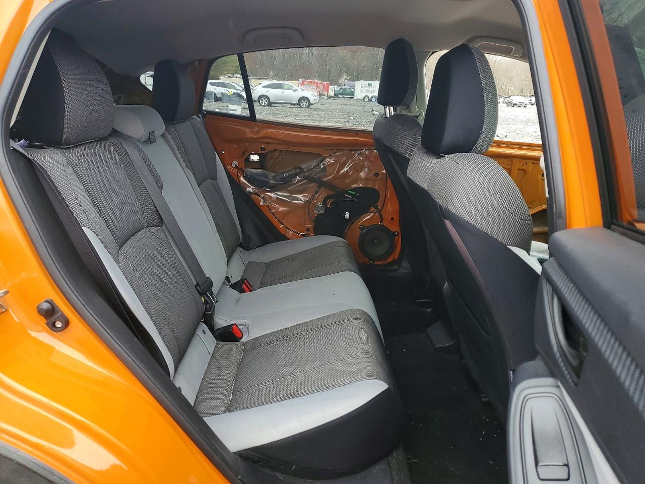 2018 Subaru Crosstrek Orange vin: JF2GTAAC6JH230098