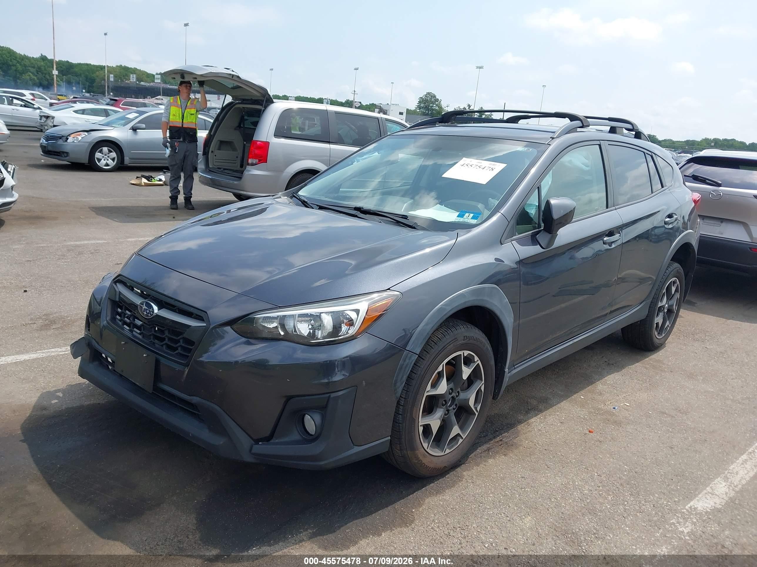 2018 Subaru Crosstrek 2.0i Premium Серый vin: JF2GTABC0JH285709