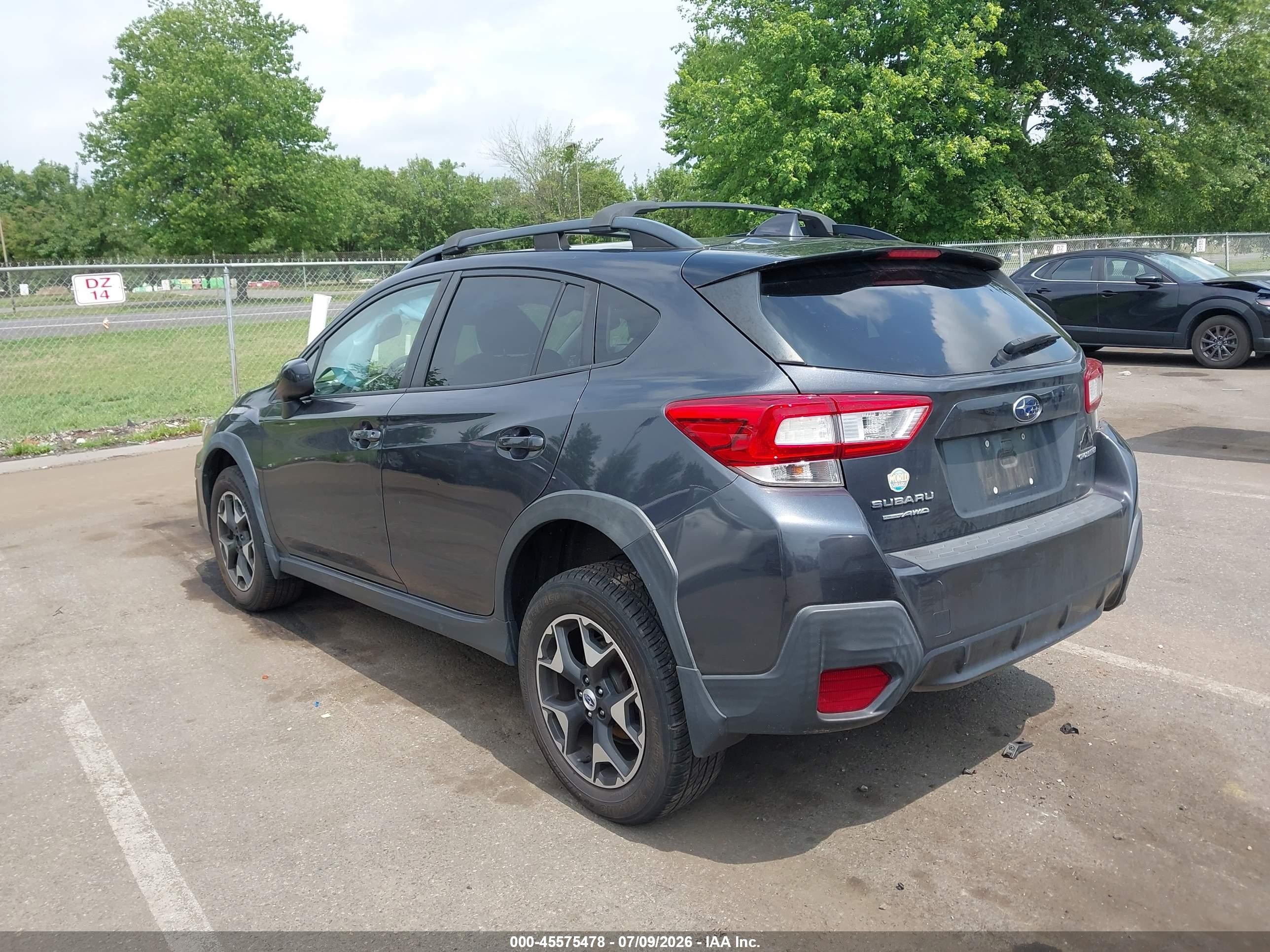 2018 Subaru Crosstrek 2.0i Premium Серый vin: JF2GTABC0JH285709
