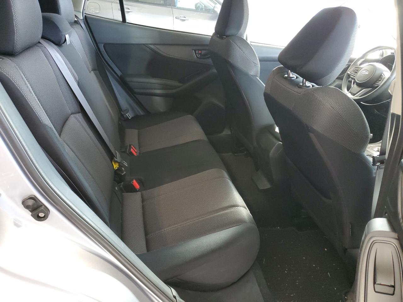 2023 Subaru Crosstrek  Silver vin: JF2GTABC1PH209554