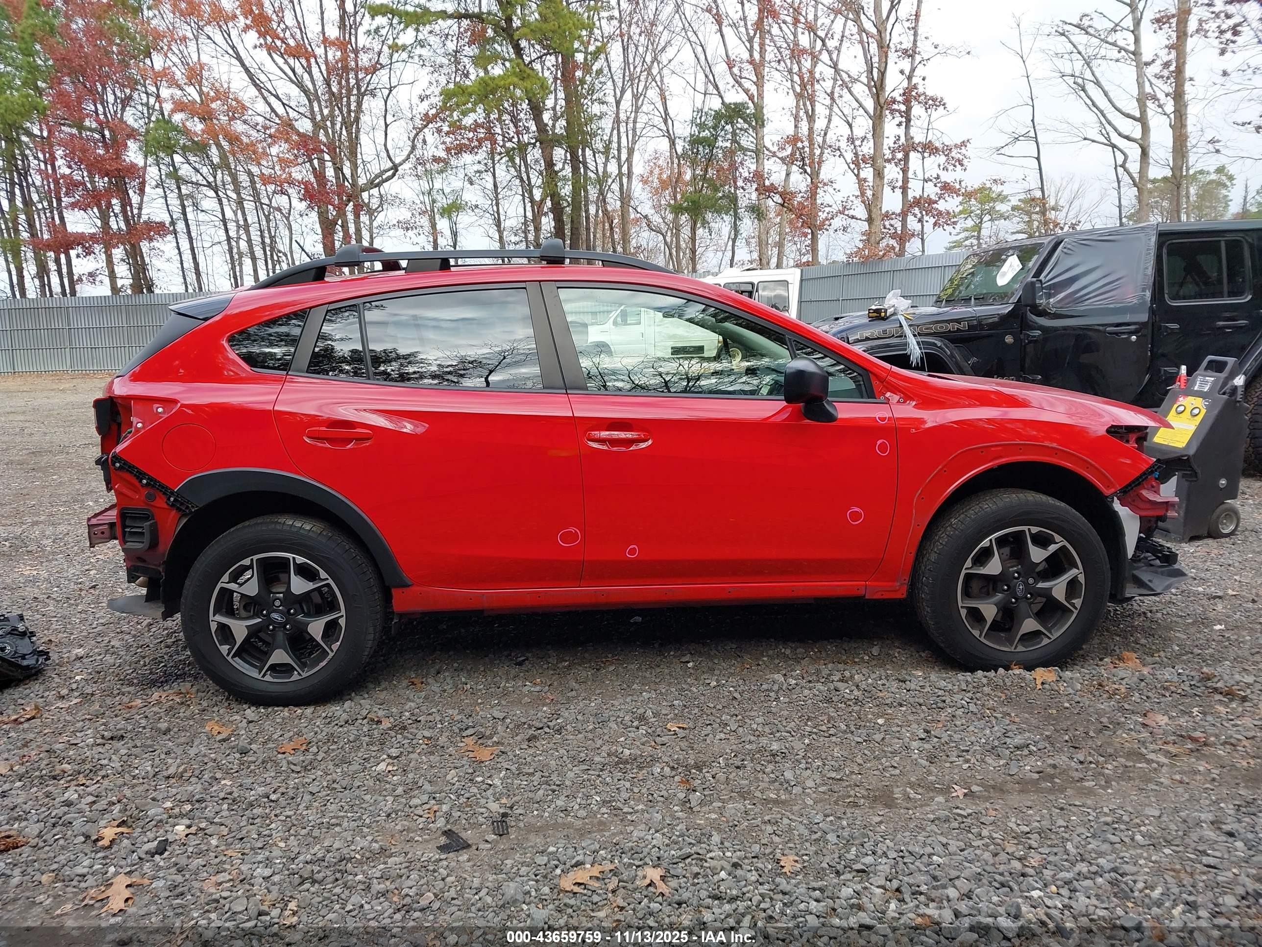 2020 Subaru Crosstrek   Red vin: JF2GTABC2LH262614