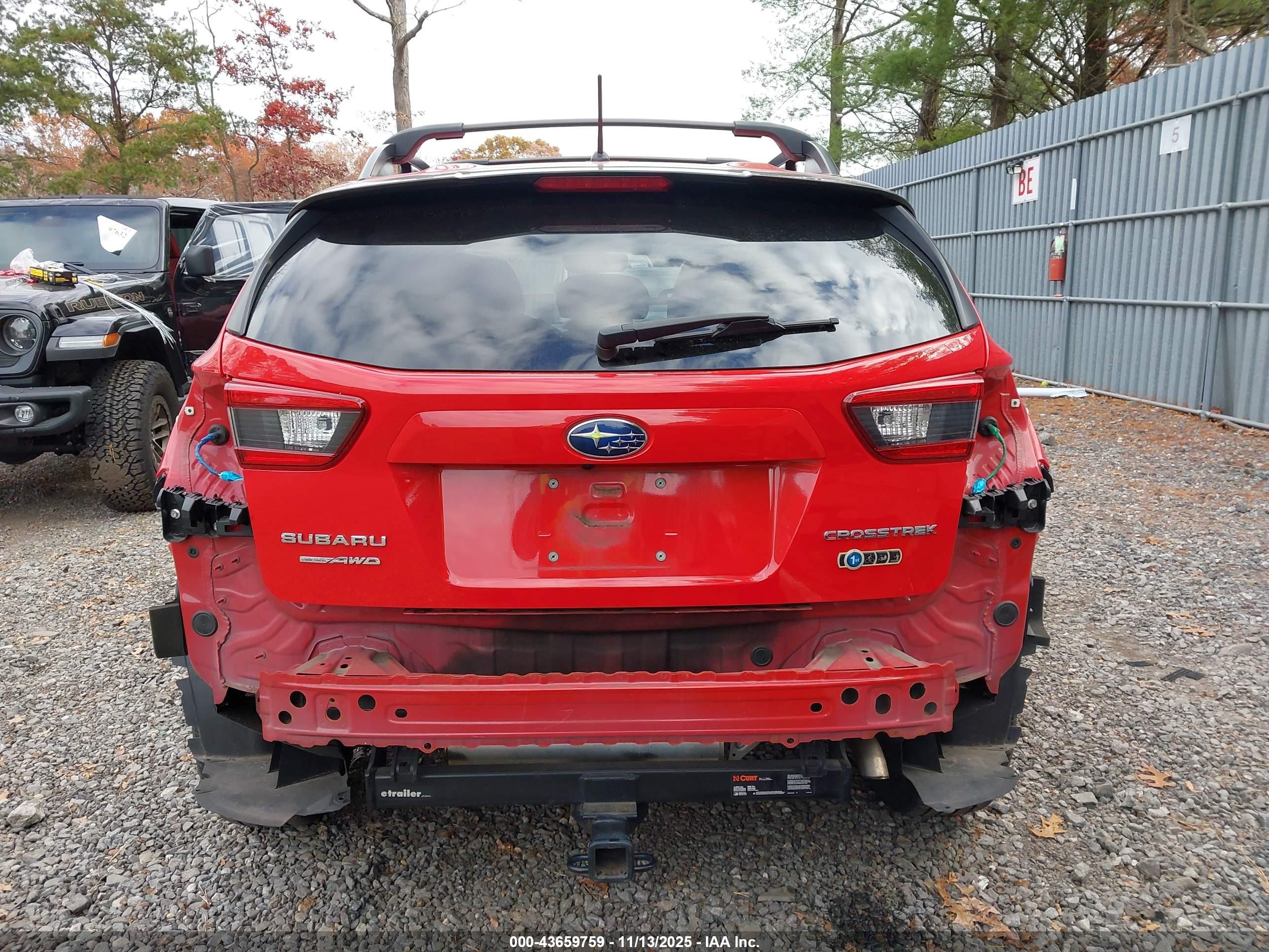 2020 Subaru Crosstrek   Red vin: JF2GTABC2LH262614