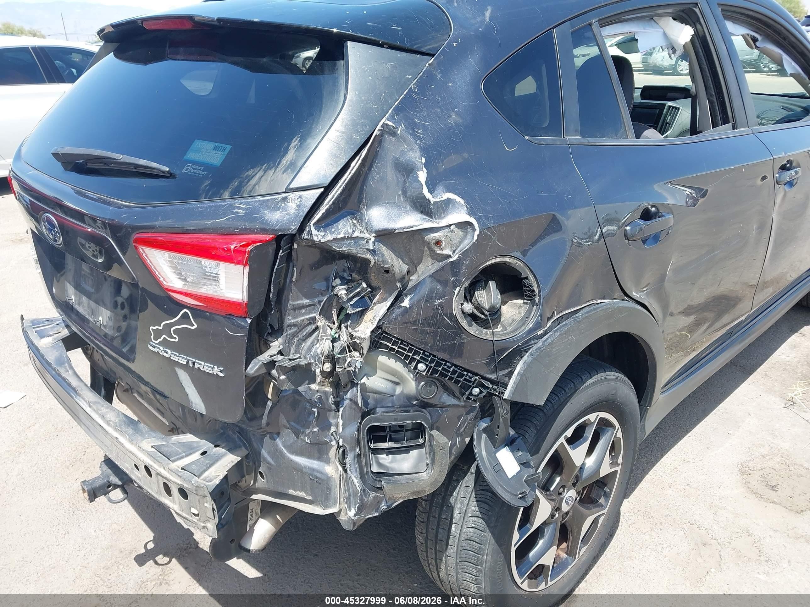 2018 Subaru Crosstrek 2.0i Premium Blue vin: JF2GTABC4JH241700