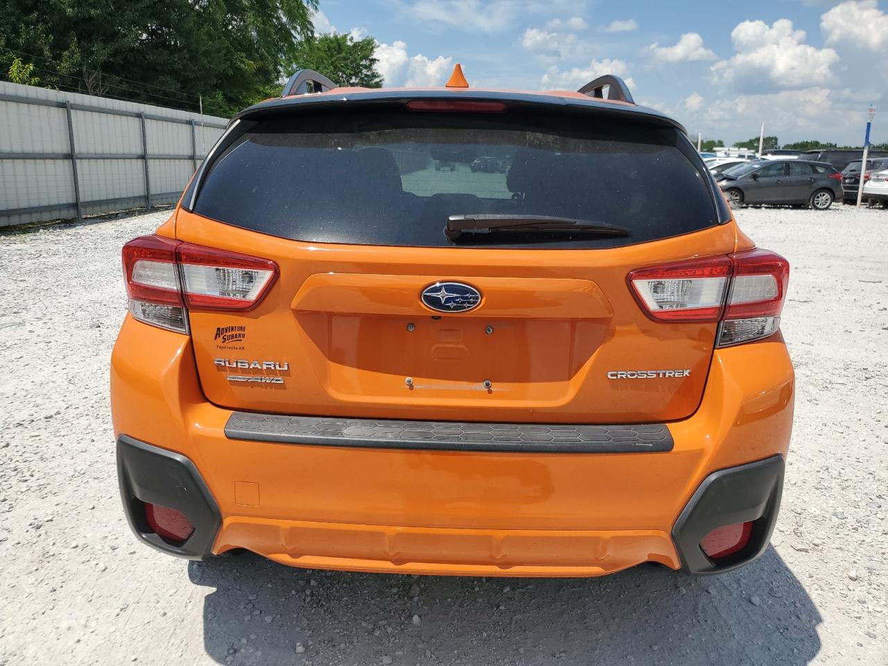 2018 Subaru Crosstrek Premium   Orange vin: JF2GTABC5JH305727