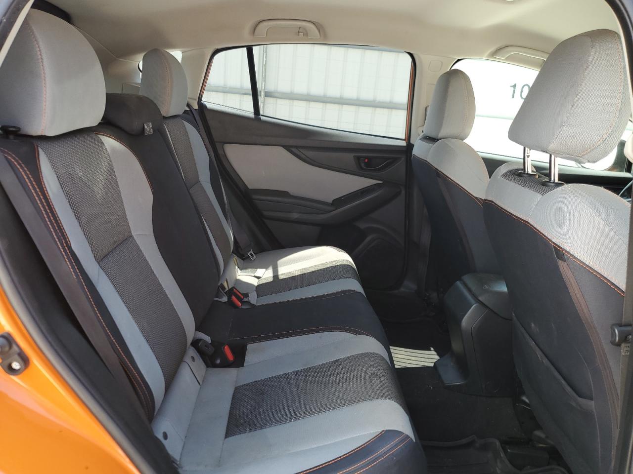2018 Subaru Crosstrek Premium   Orange vin: JF2GTABC5JH305727