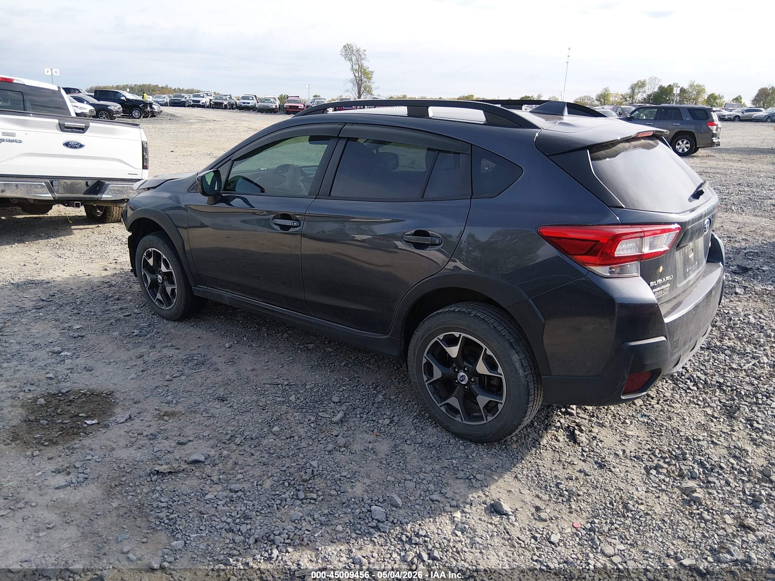 2018 Subaru Crosstrek 2.0i Premium Black vin: JF2GTABC5JH329607