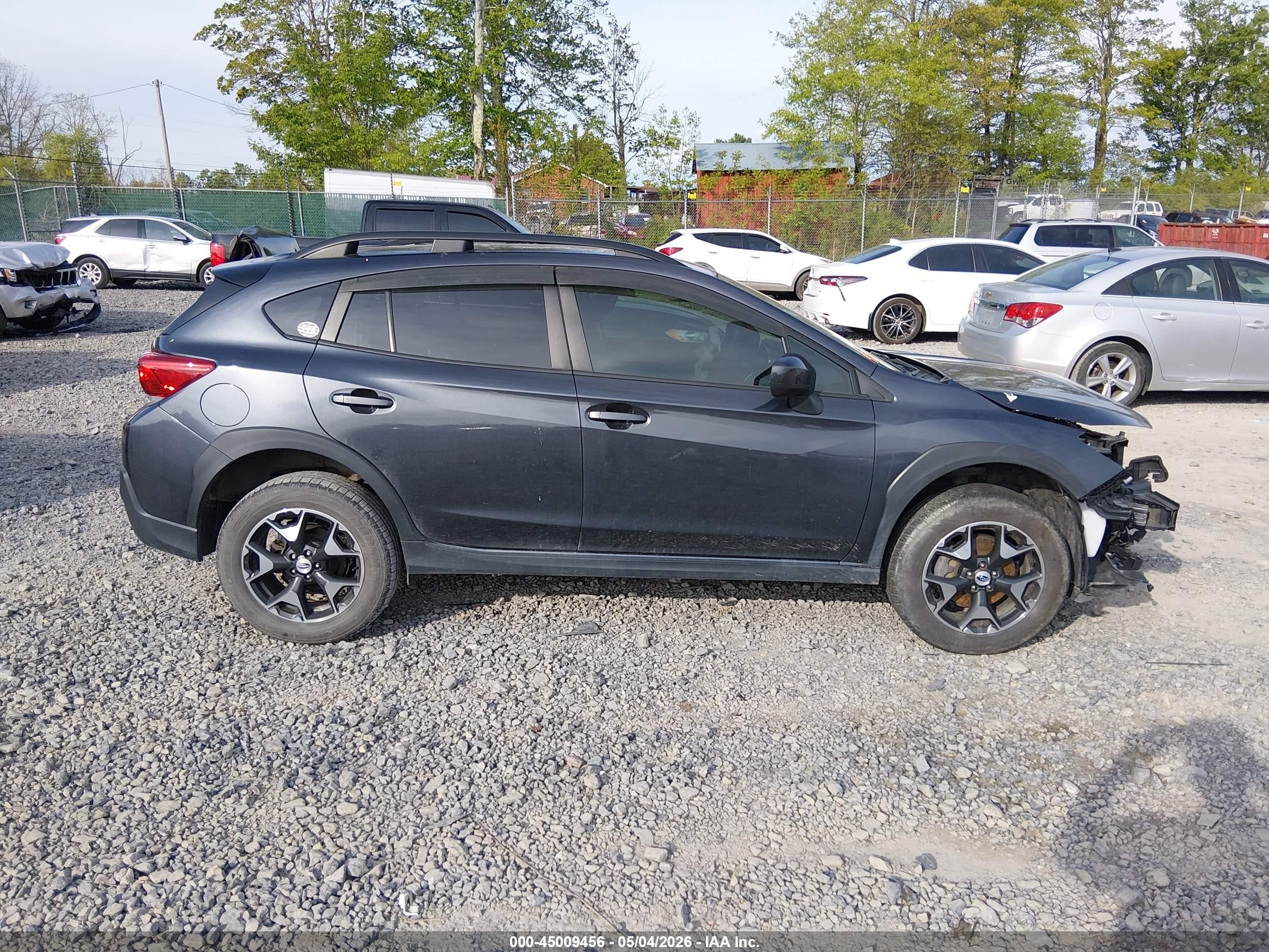 2018 Subaru Crosstrek 2.0i Premium Black vin: JF2GTABC5JH329607