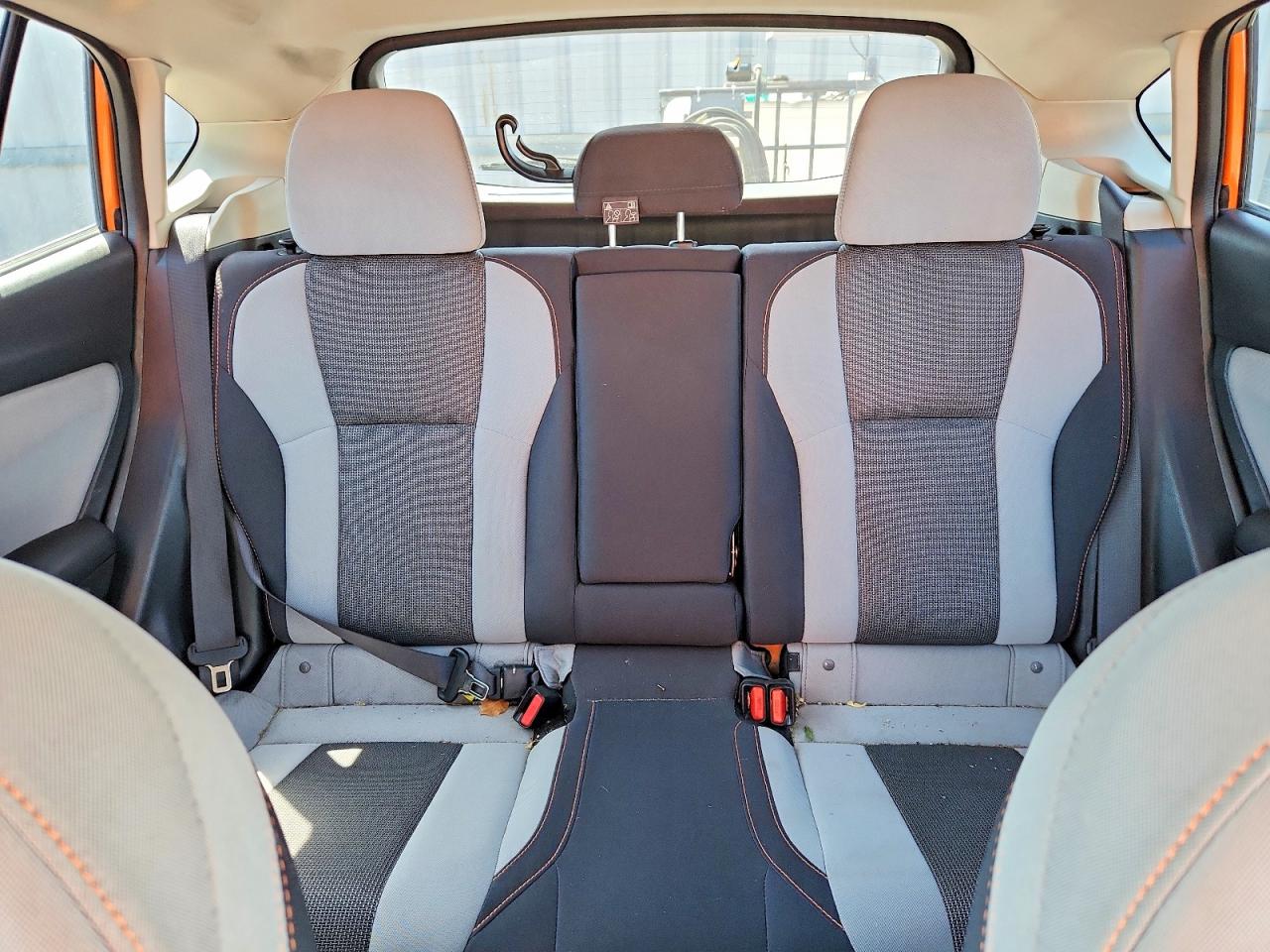 2018 Subaru Crosstrek Premium Orange vin: JF2GTABC6J9208868