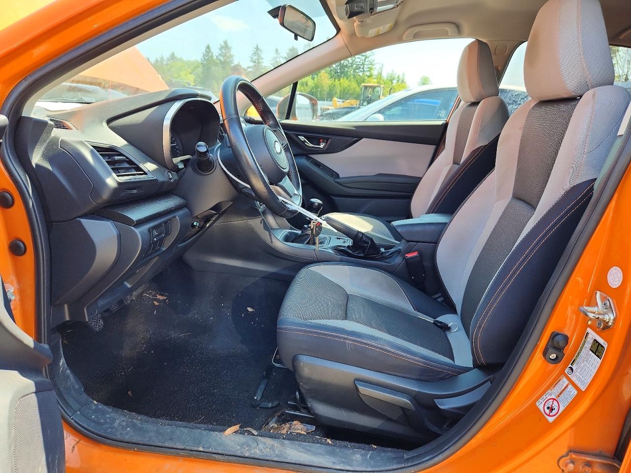 2018 Subaru Crosstrek Premium Orange vin: JF2GTABC6J9208868