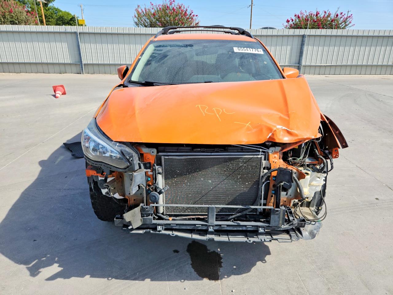 2018 Subaru Crosstrek Premium Orange vin: JF2GTABC9JG321404